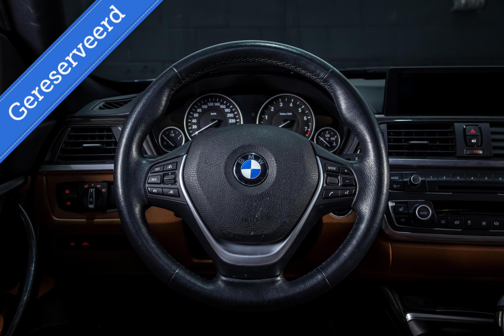 Foto van BMW 320i