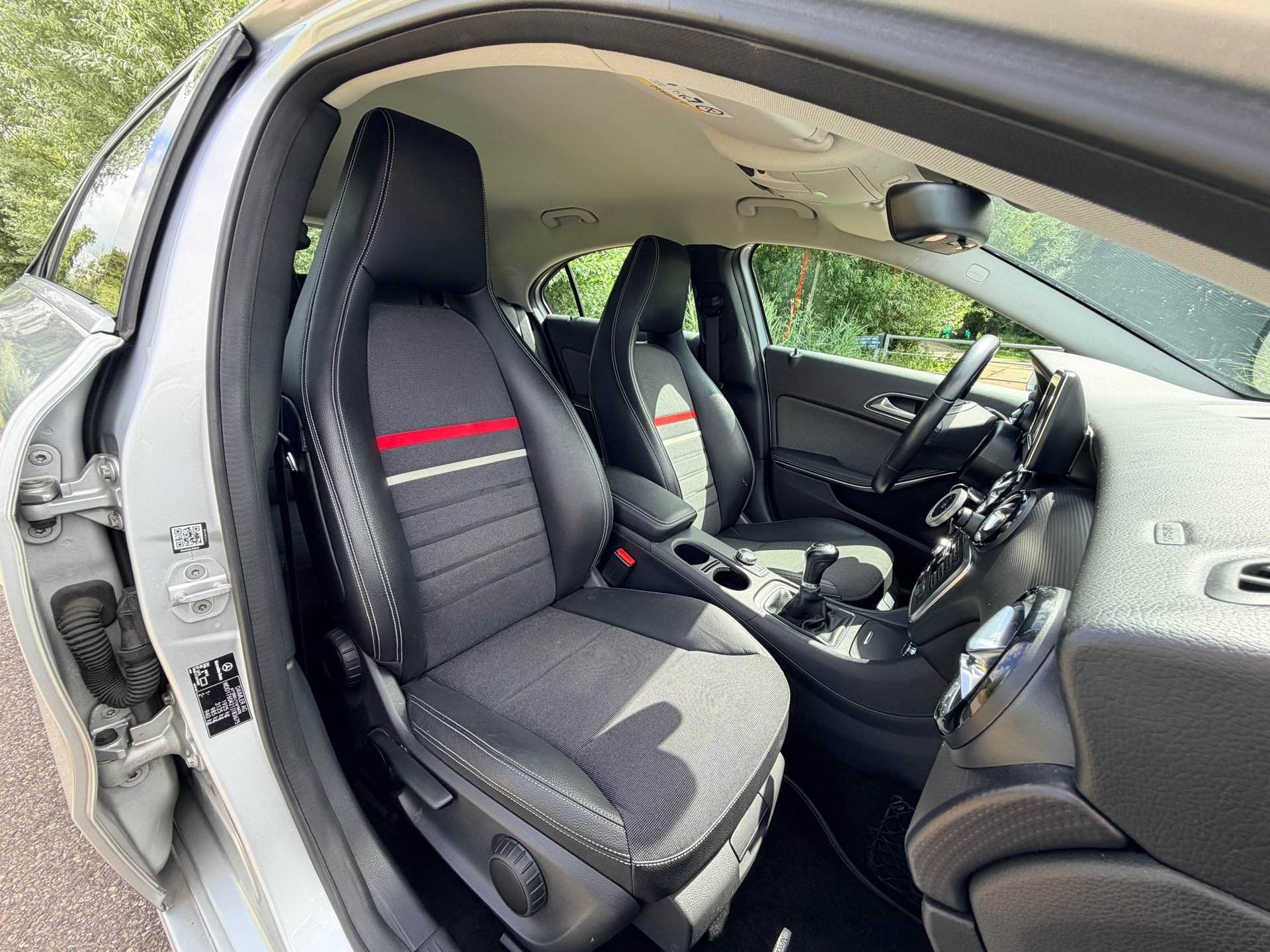 Foto van Mercedes-Benz A 180