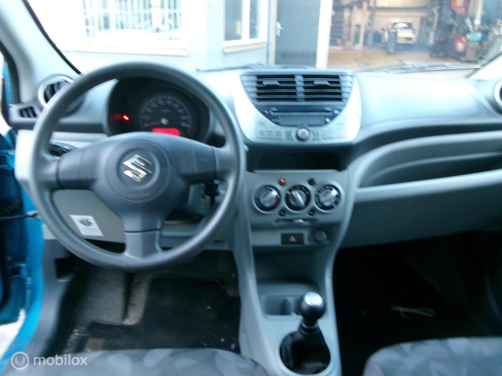 Foto van Suzuki Alto