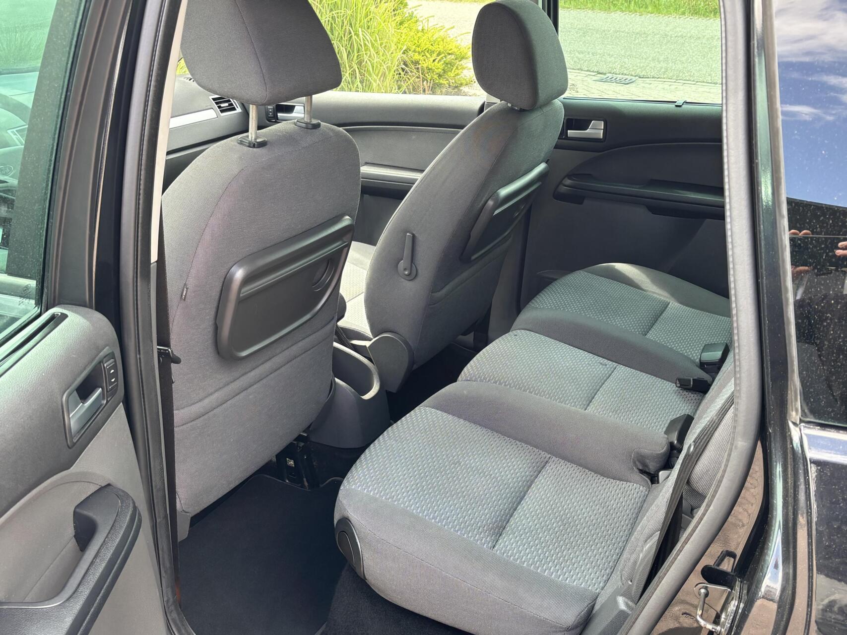 Foto van Ford Focus C-max