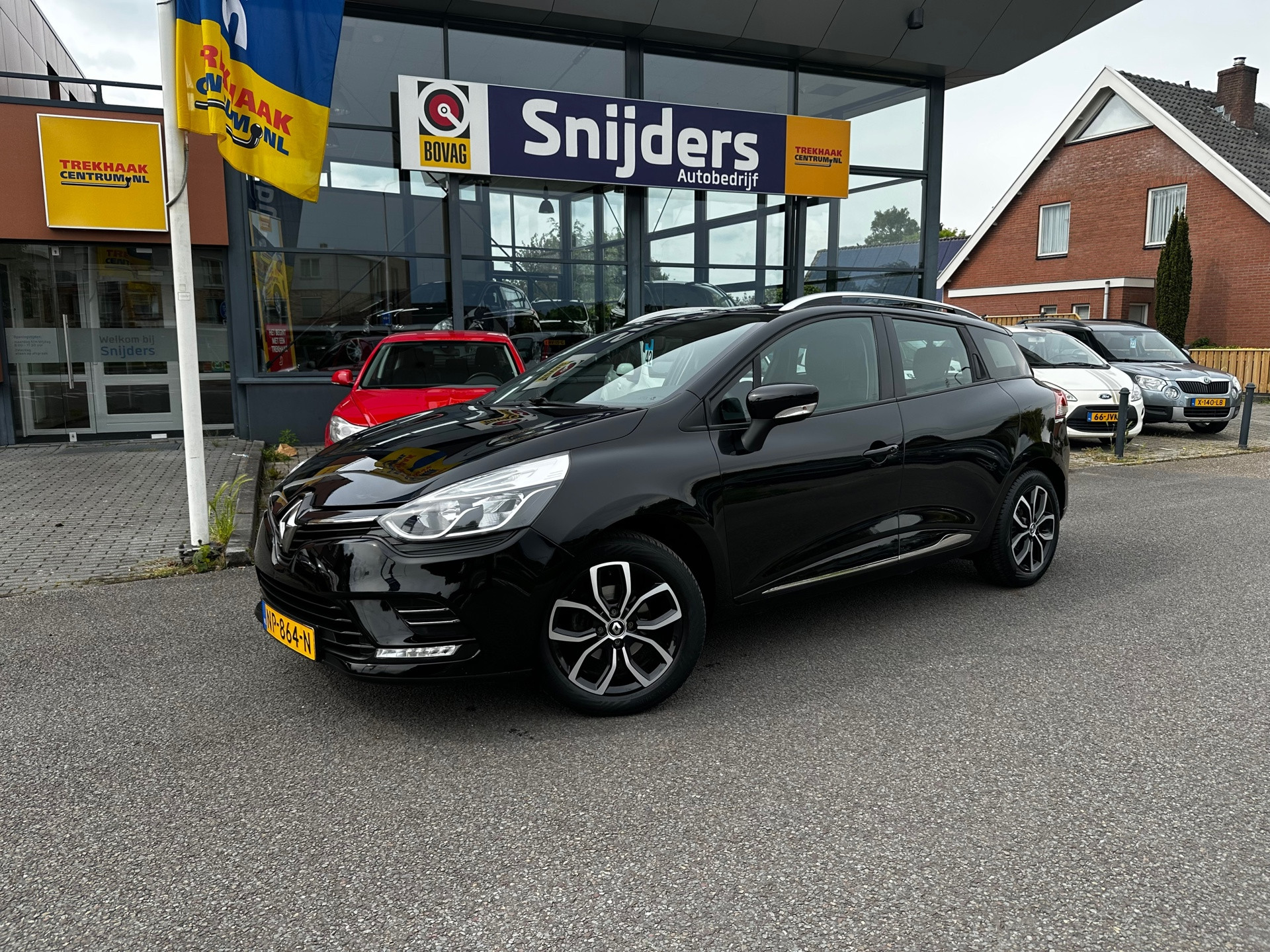 Renault Clio 0.9 TCe Zen PDC/DAB+ 2017 - voorkant