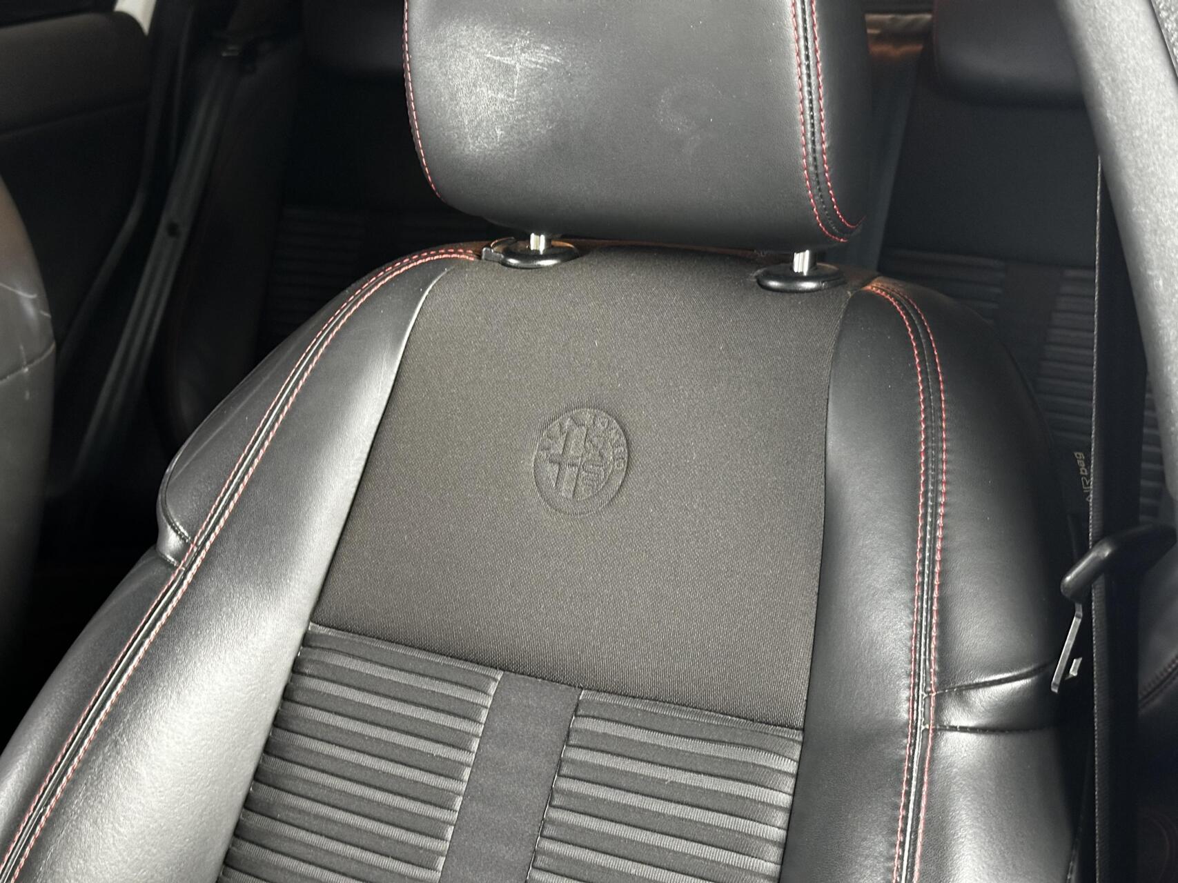 Foto van Alfa Romeo Alfa Giulietta