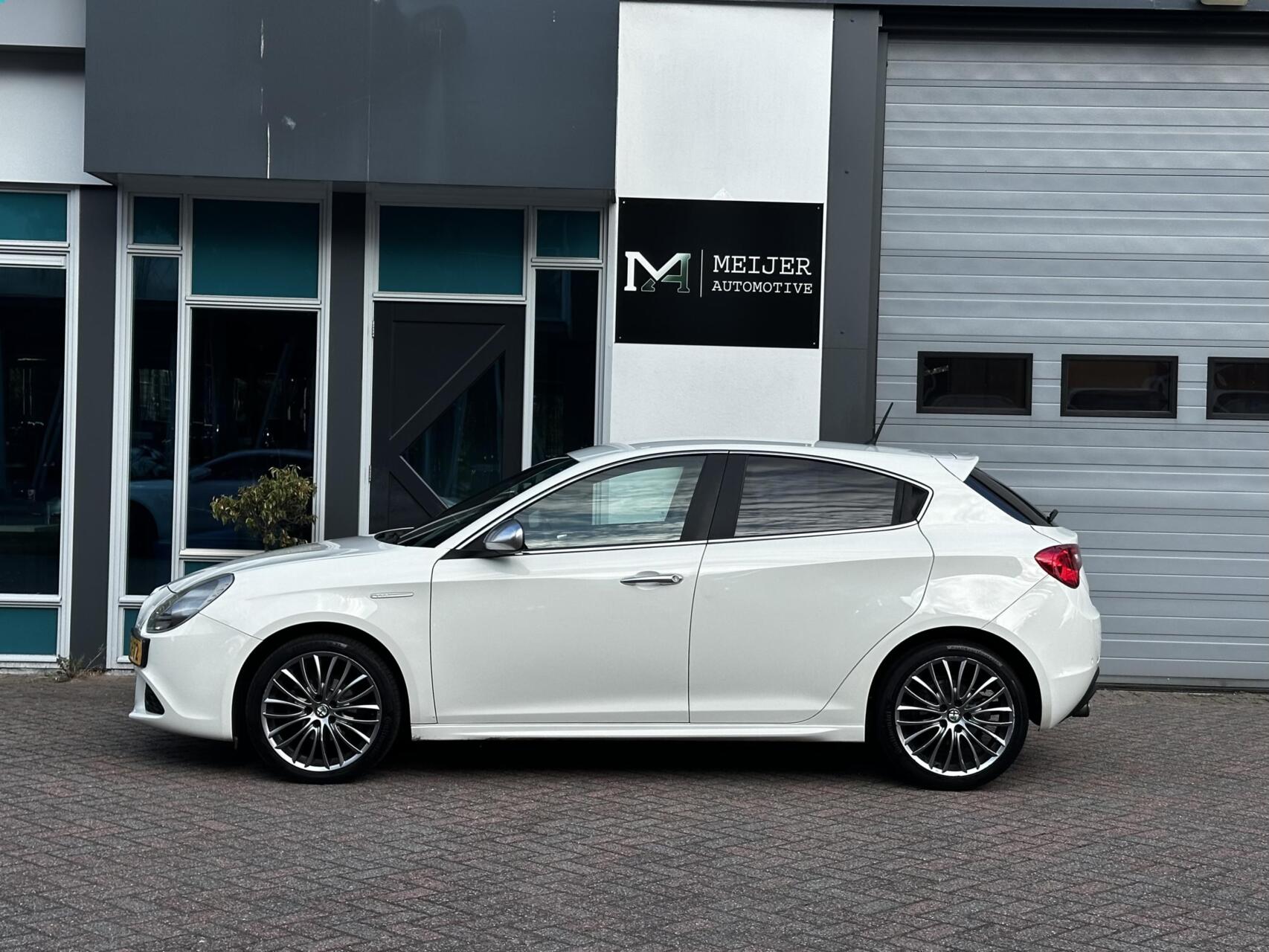 Foto van Alfa Romeo Alfa Giulietta