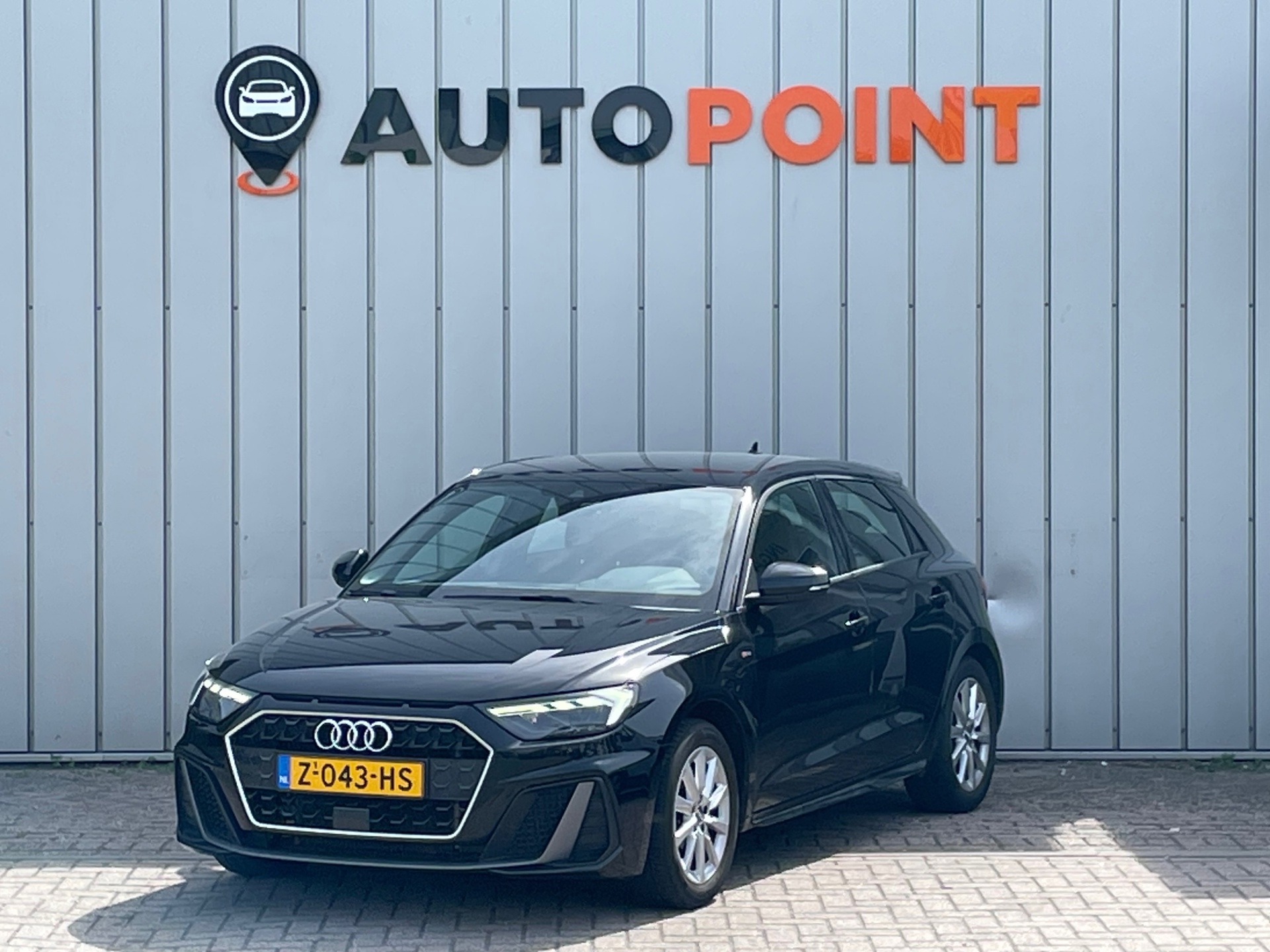 Audi A1 Sportback 30 TFSI S-Line AUTOMAAT epic 1E EIG DEALEROND|VIRTUAL.COCKPIT|STOELVRM|DUALCLIMATEZONE|LED|LEER|PARK.SENSOR|NAVI 2020 - voorkant