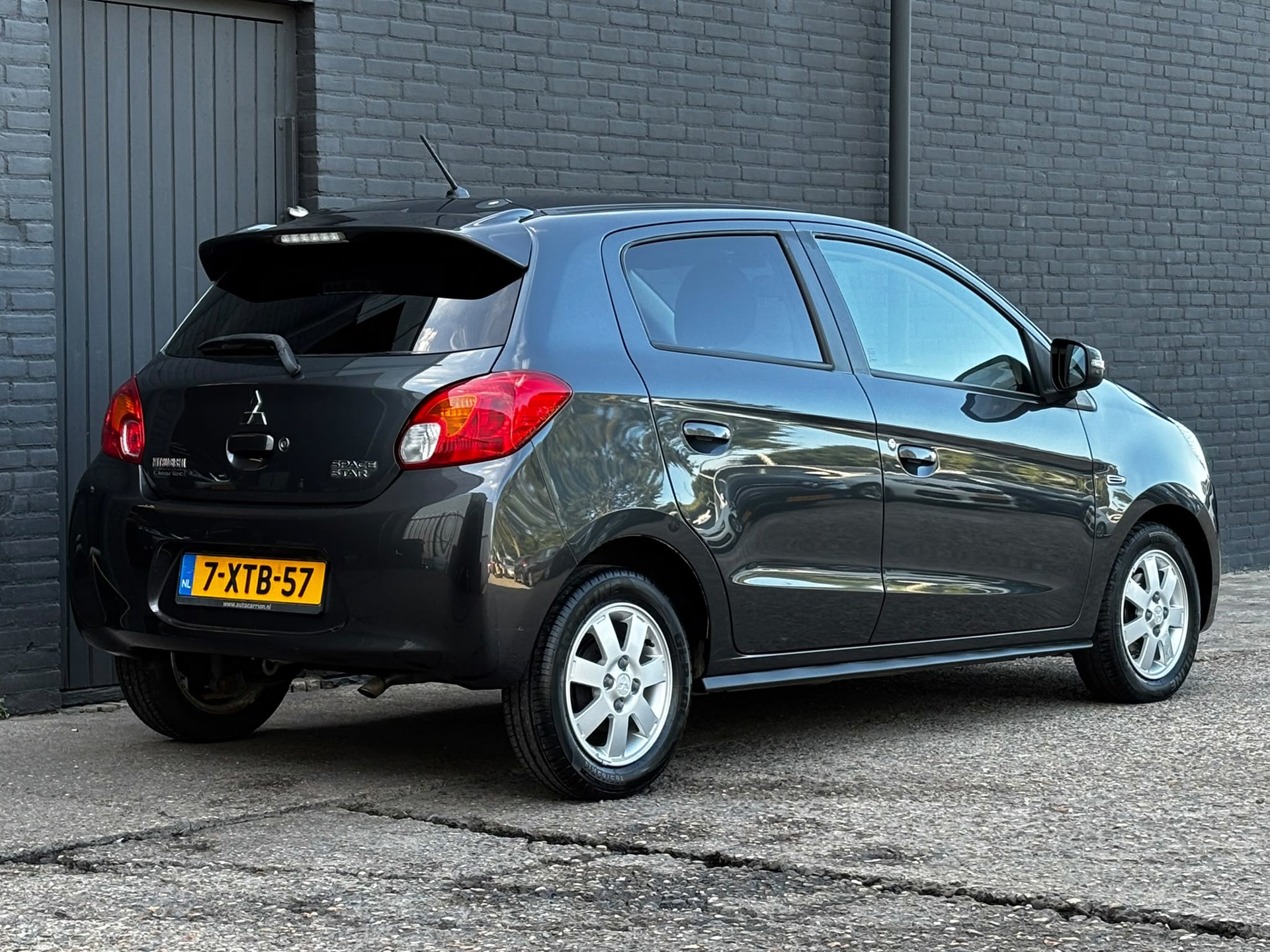 Foto van Mitsubishi Mitsubishi Space Star