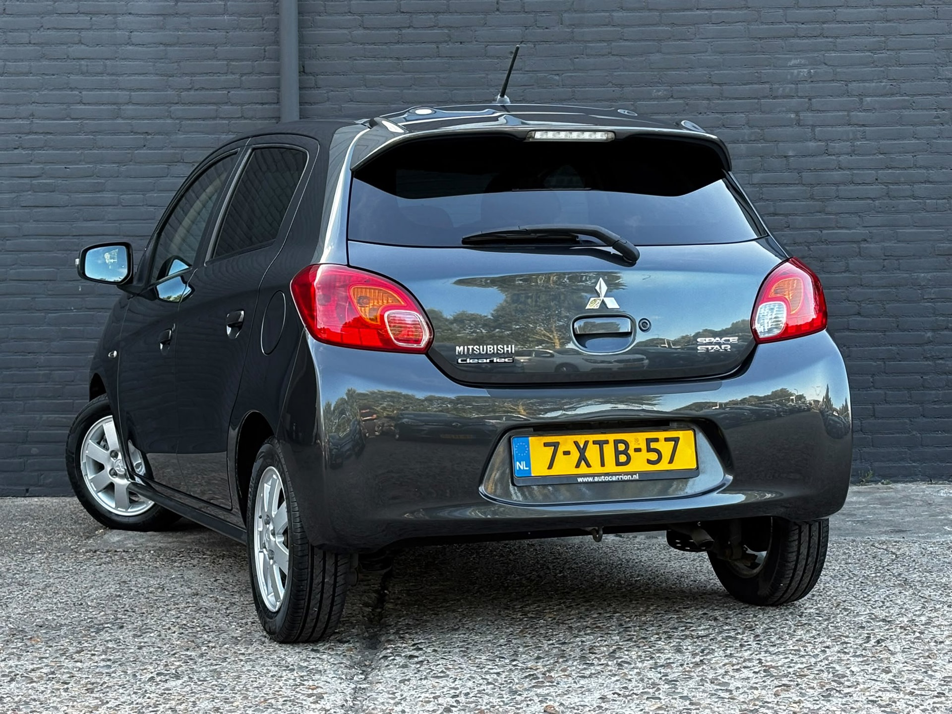Foto van Mitsubishi Mitsubishi Space Star