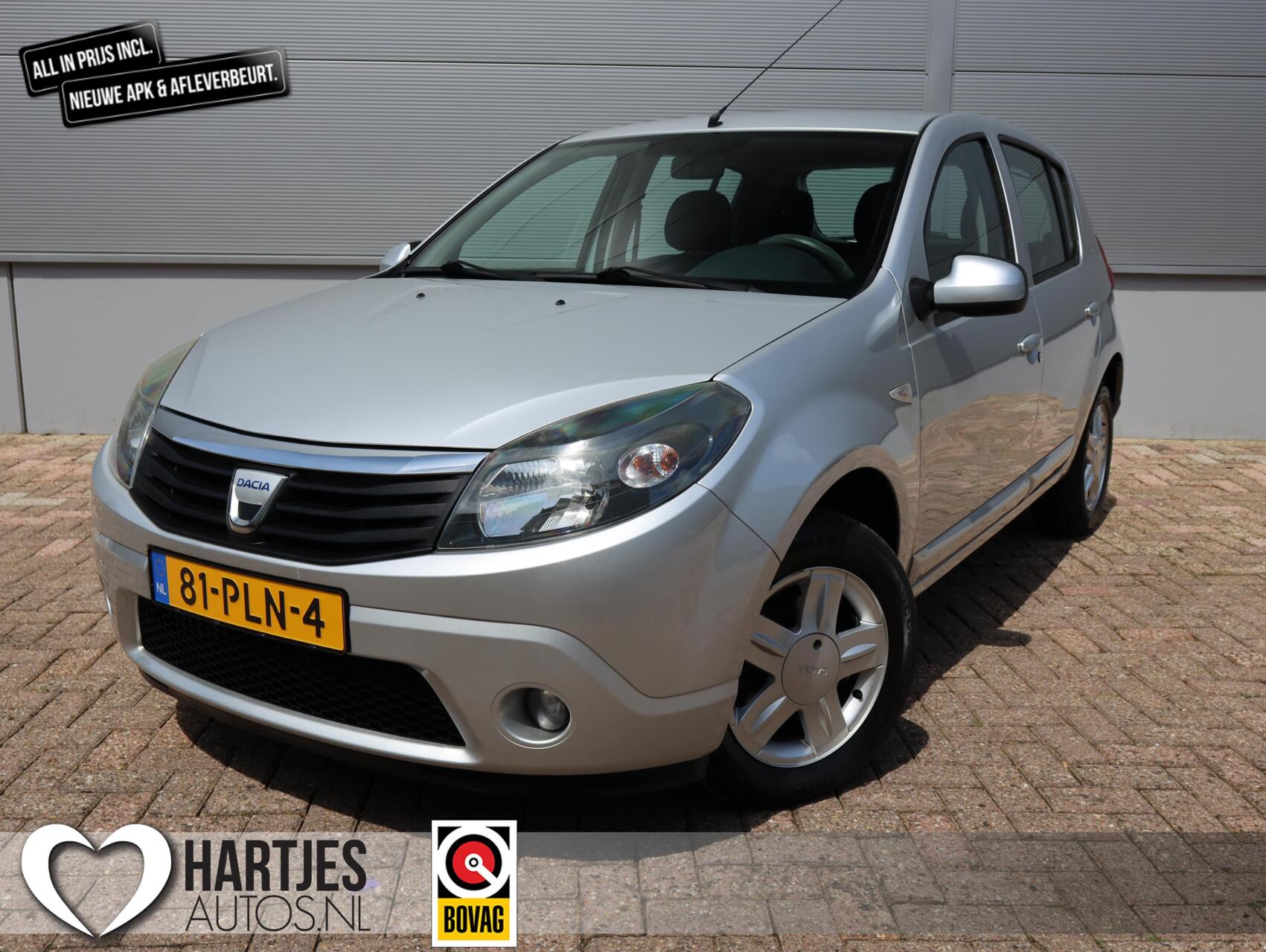 Dacia Sandero 1.2 Lauréate (Vol Opties) 100% onderhouden 2011 - voorkant