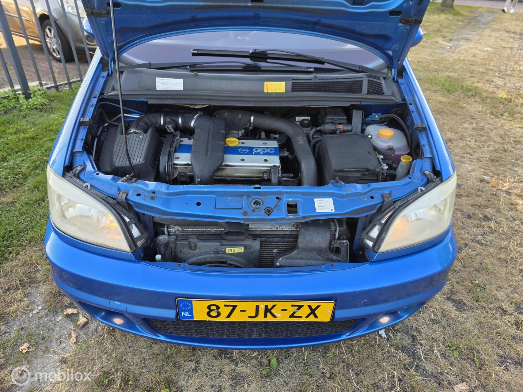 Foto van Opel Zafira-a