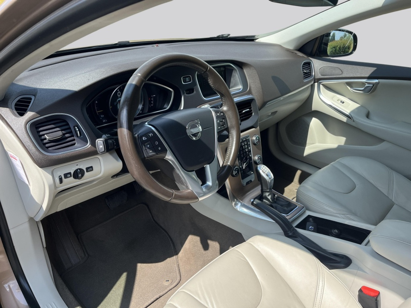Foto van Volvo V40 Cross Country