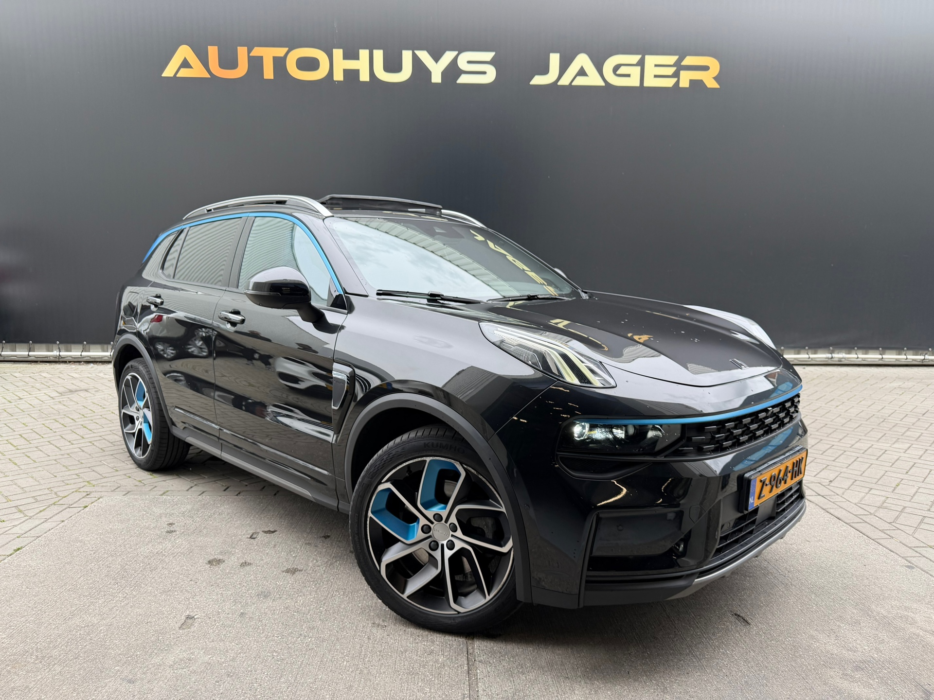 Foto van Lynk&co LYNK & Co 01