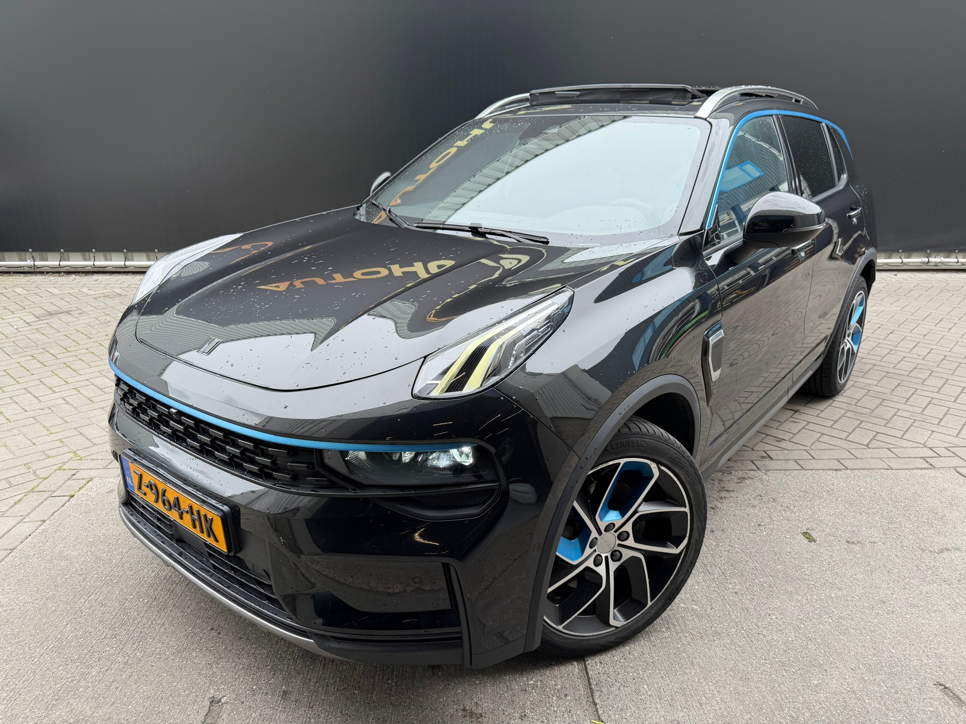Foto van Lynk&co LYNK & Co 01