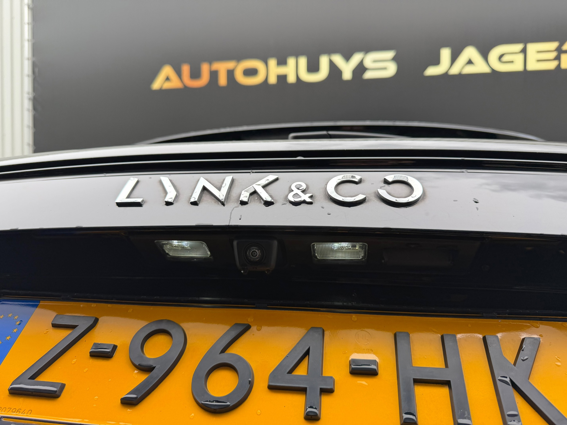 Foto van Lynk&co LYNK & Co 01