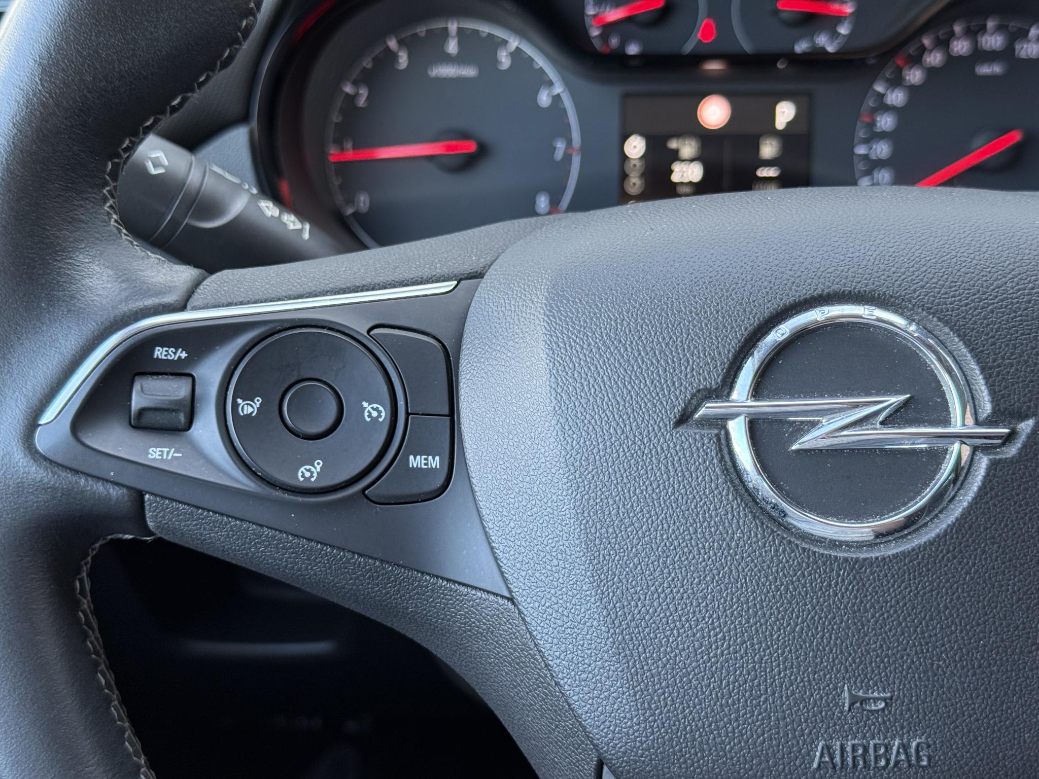 Foto van Opel Crossland X