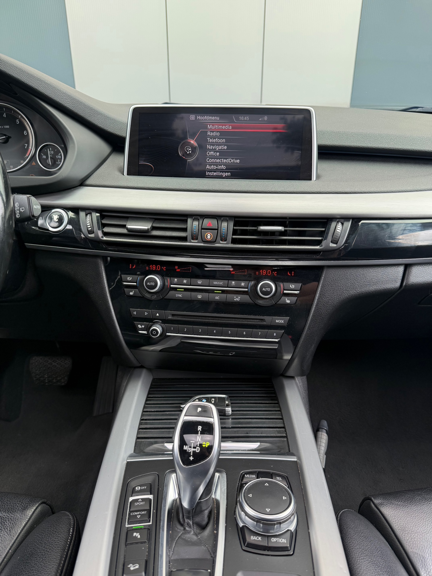 Foto van BMW X5 Xdrive35i