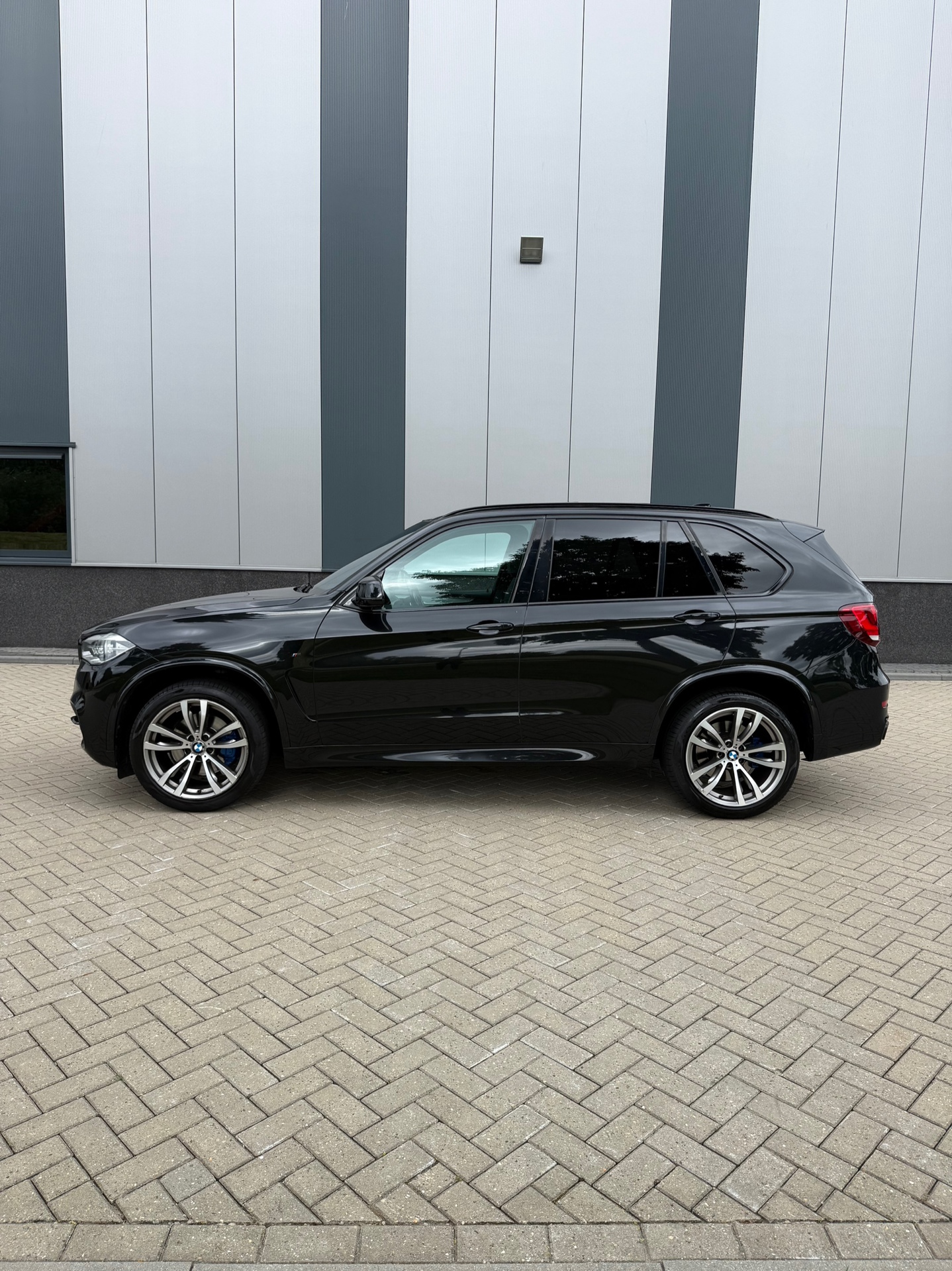 Foto van BMW X5 Xdrive35i