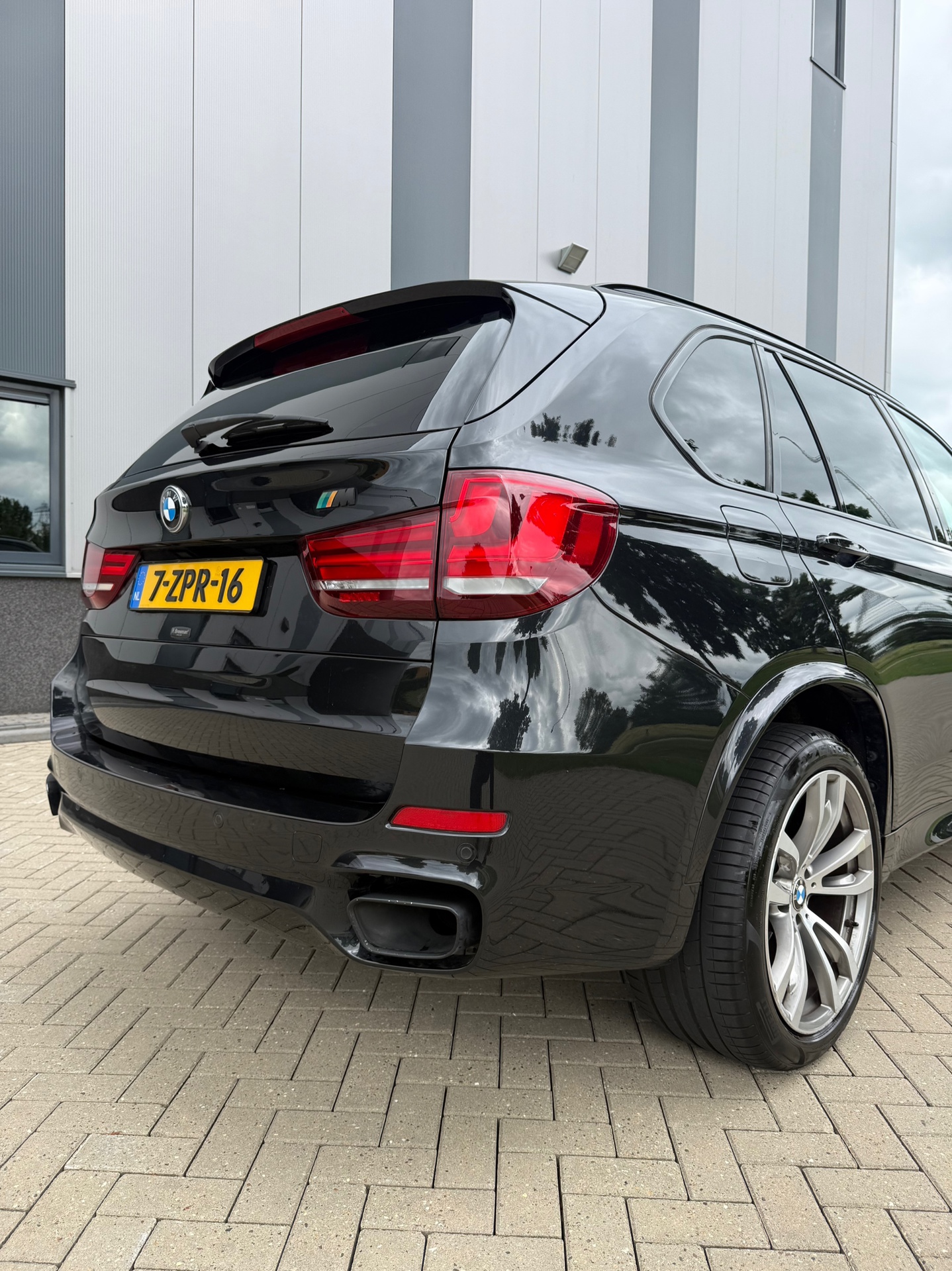 Foto van BMW X5 Xdrive35i