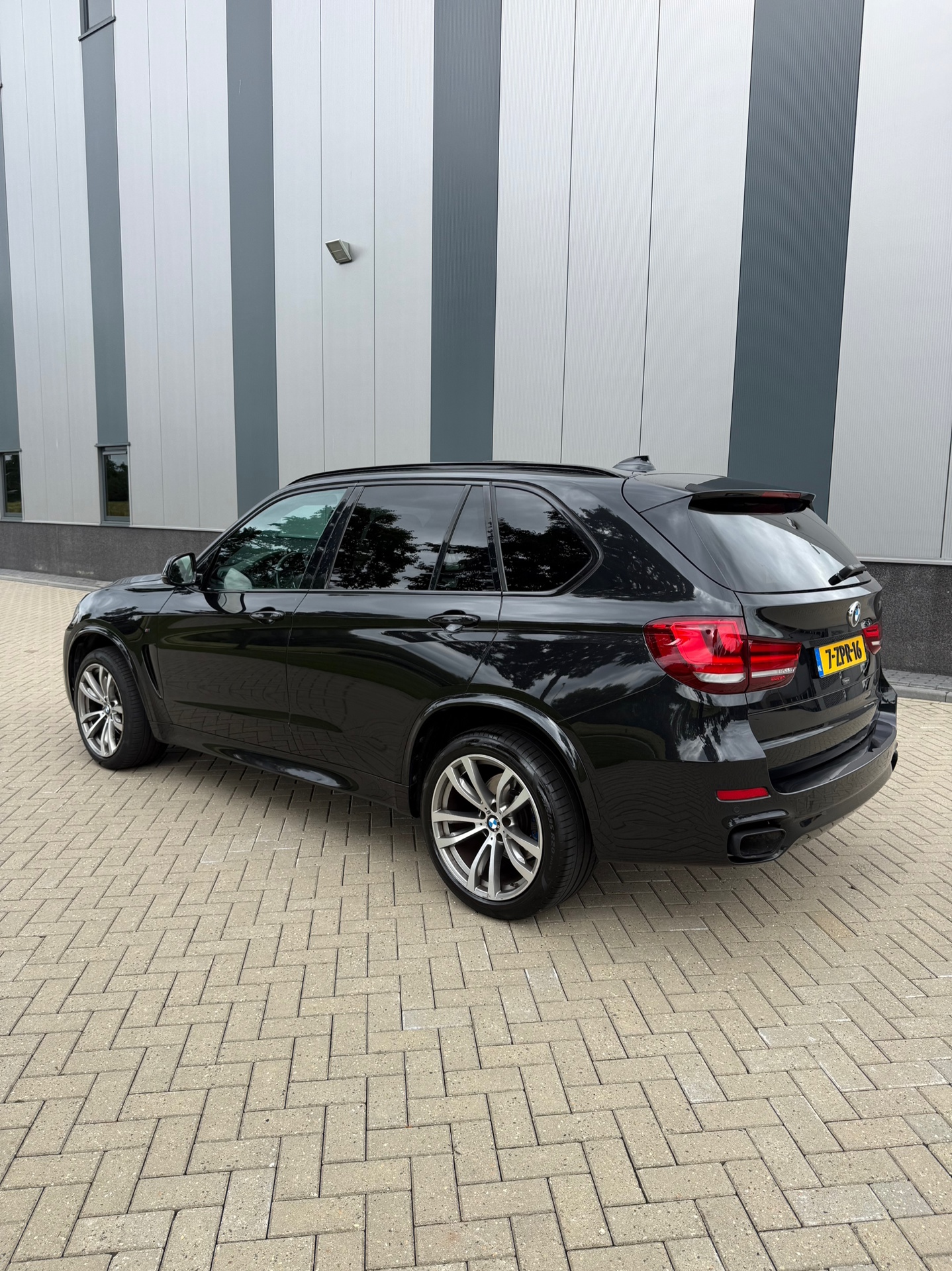 Foto van BMW X5 Xdrive35i