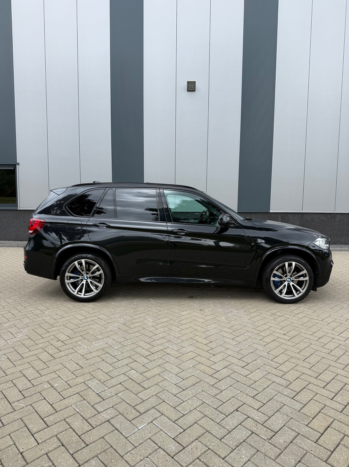 Foto van BMW X5 Xdrive35i