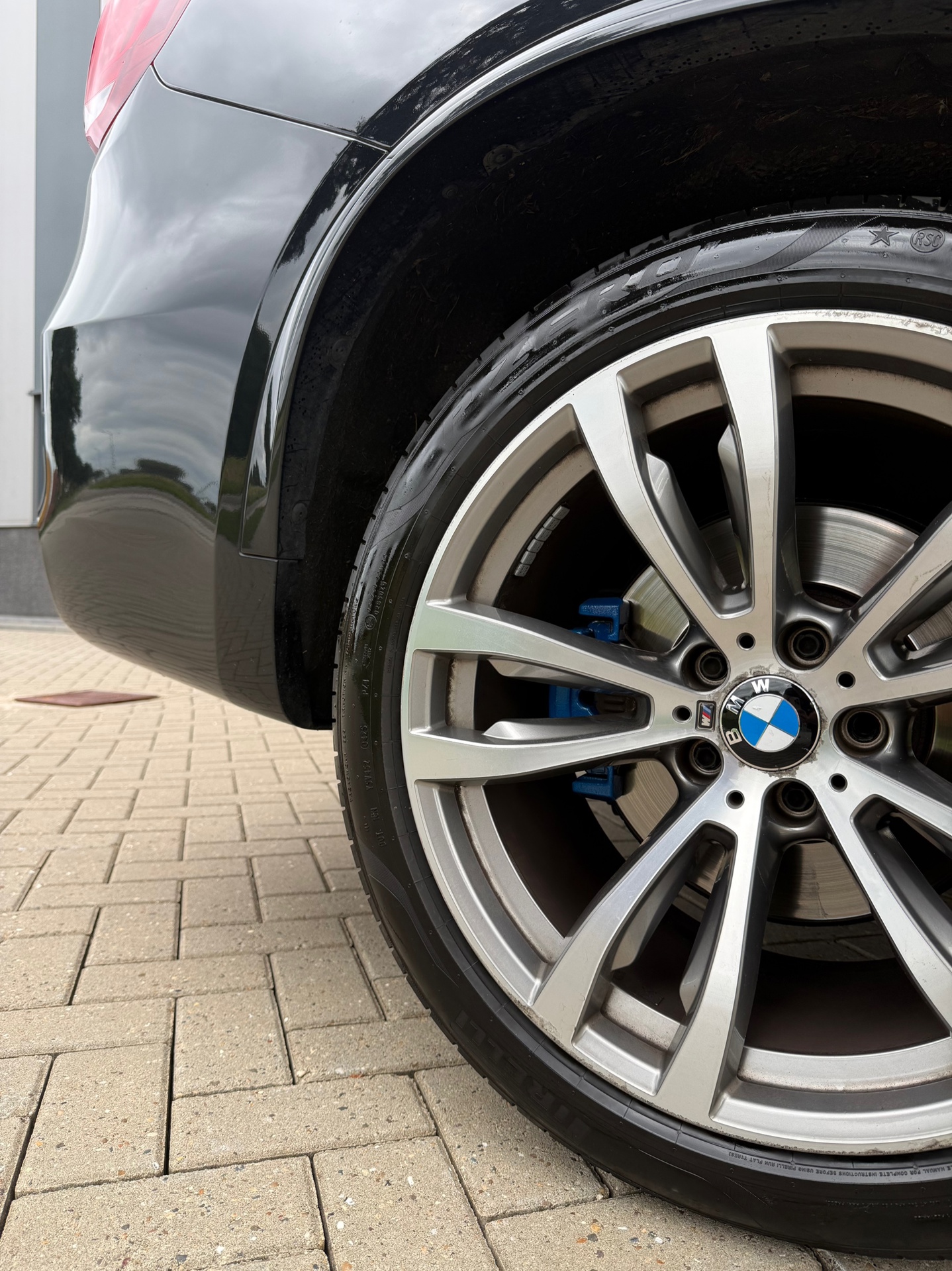 Foto van BMW X5 Xdrive35i