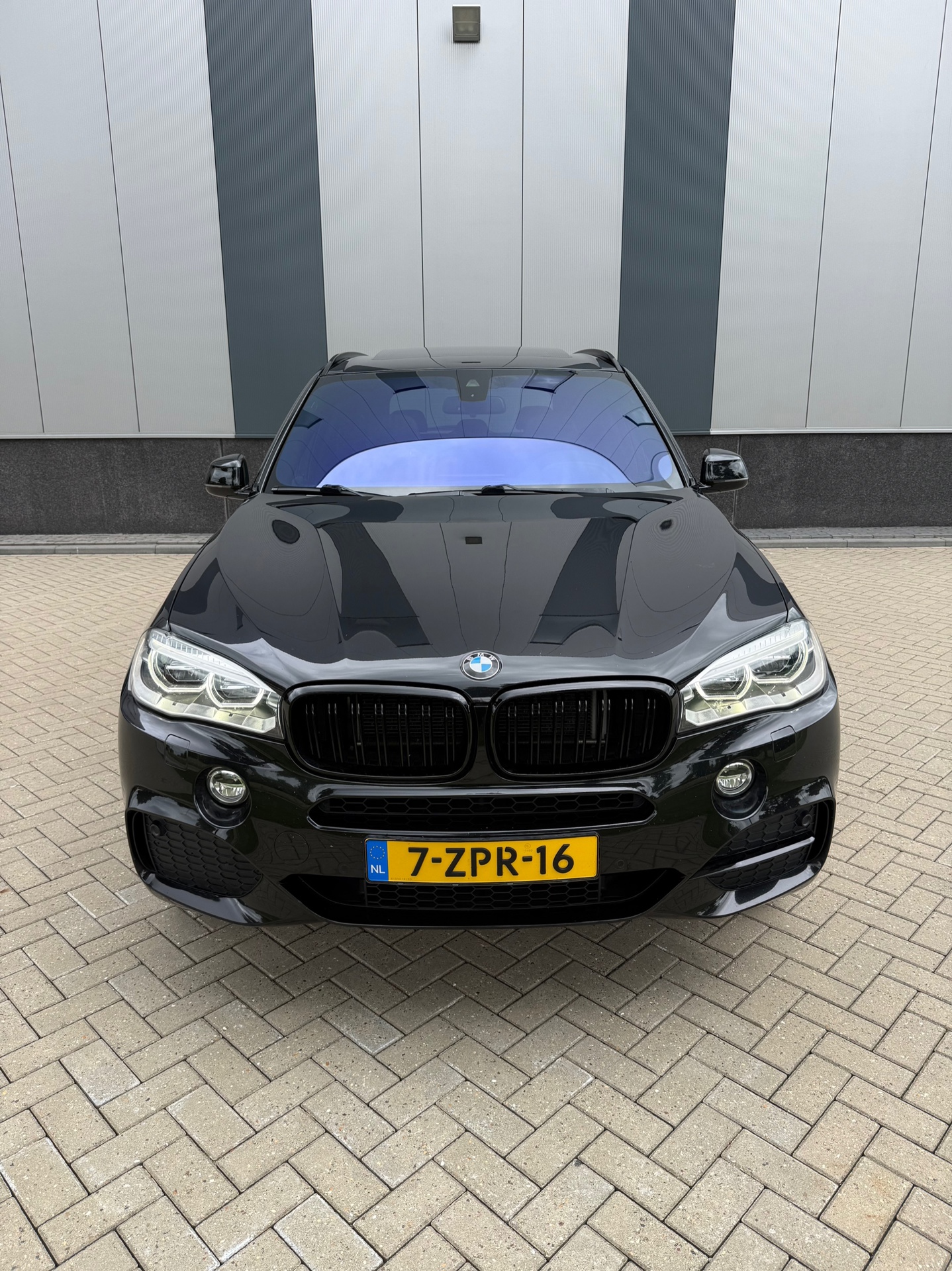 Foto van BMW X5 Xdrive35i