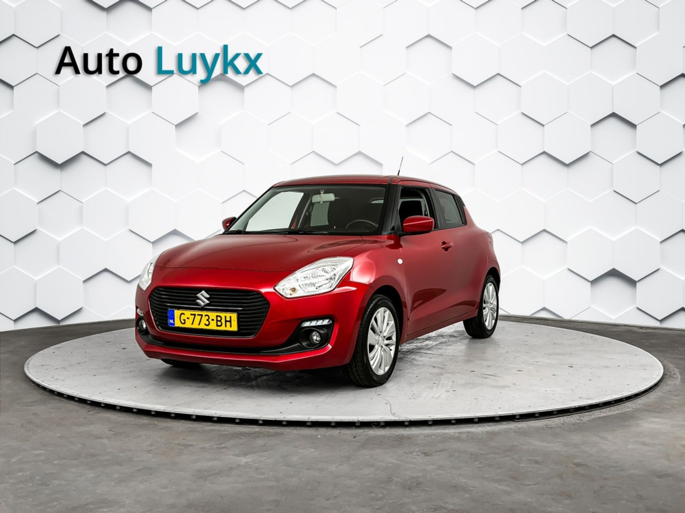 Suzuki Swift 1.2 Select | Navigatie | Parkeercamera | Apple Carplay/Android Auto 2019 - voorkant