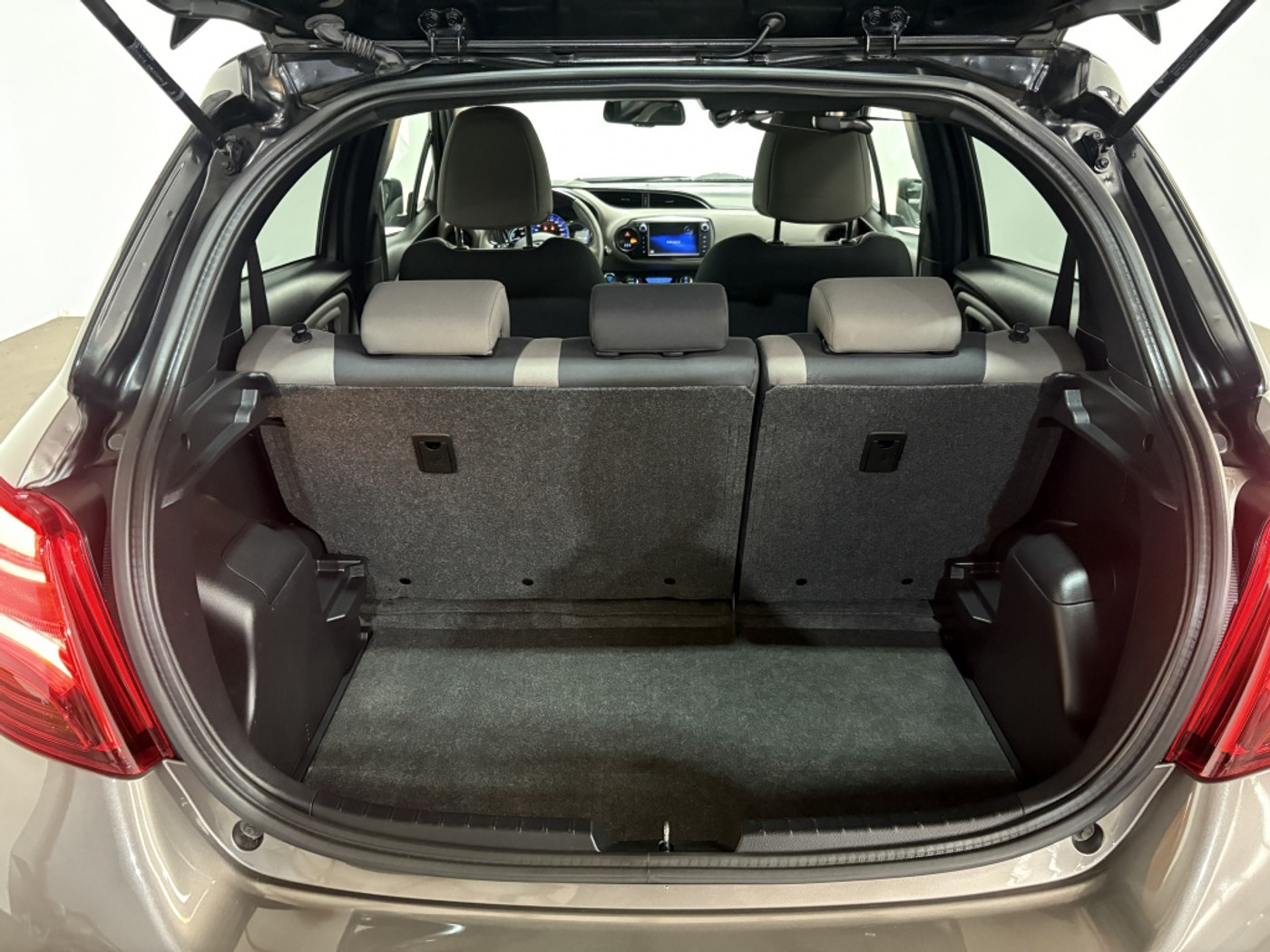 Foto van Toyota Toyota Yaris Hybrid