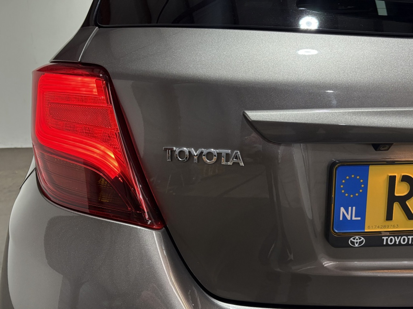 Foto van Toyota Toyota Yaris Hybrid