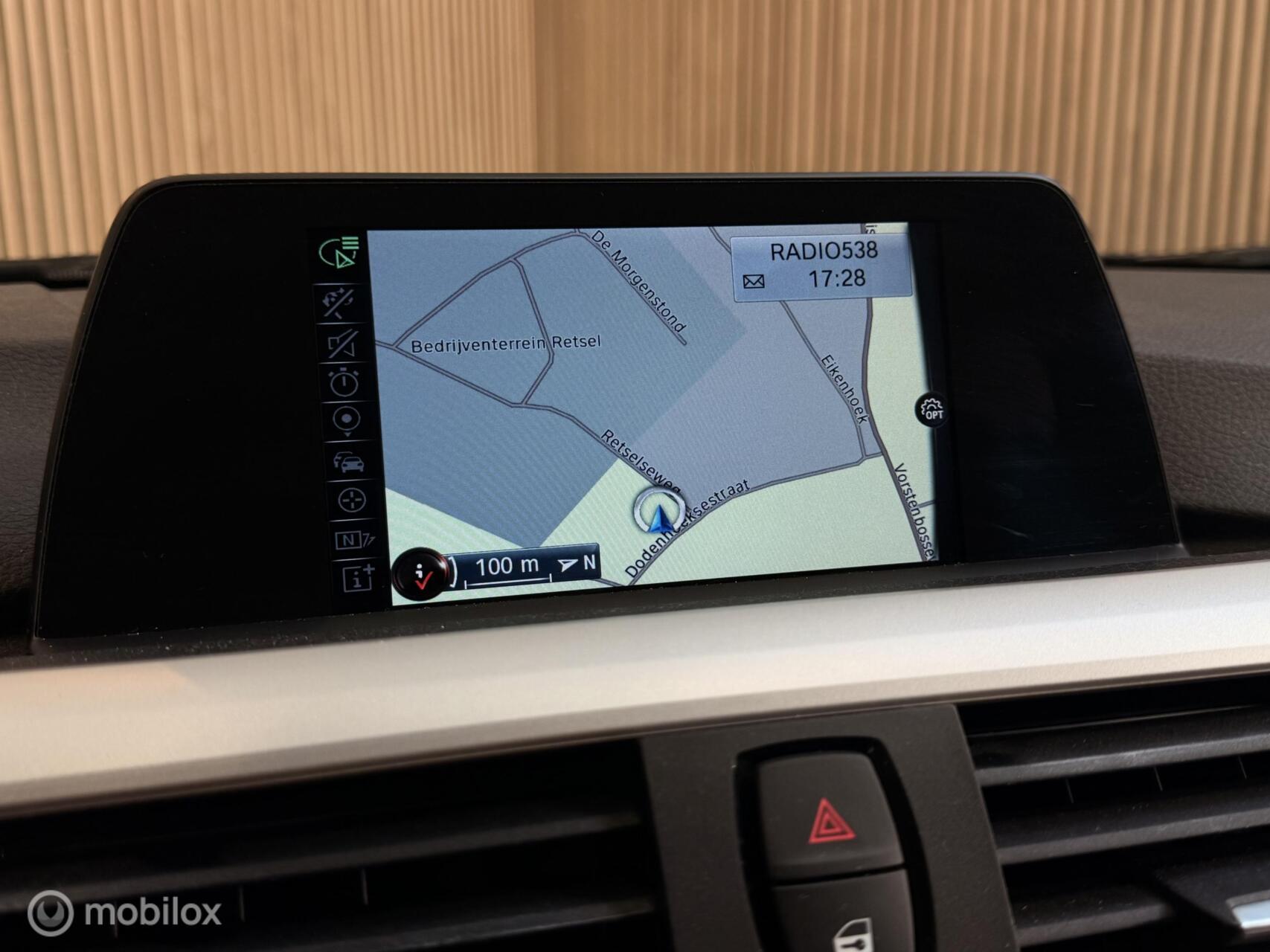Foto van BMW 320i Ed