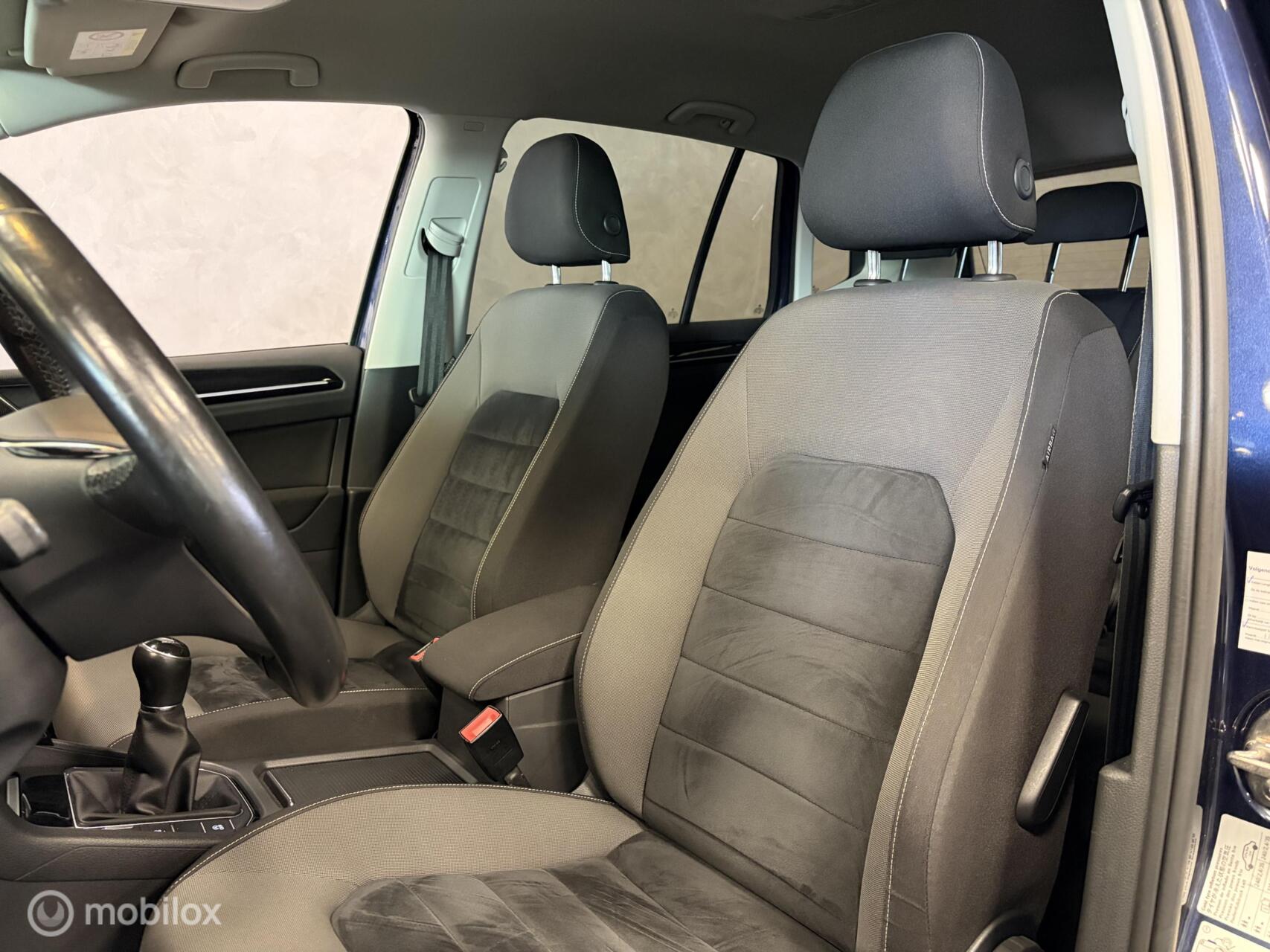 Foto van Volkswagen Golf Sportsvan