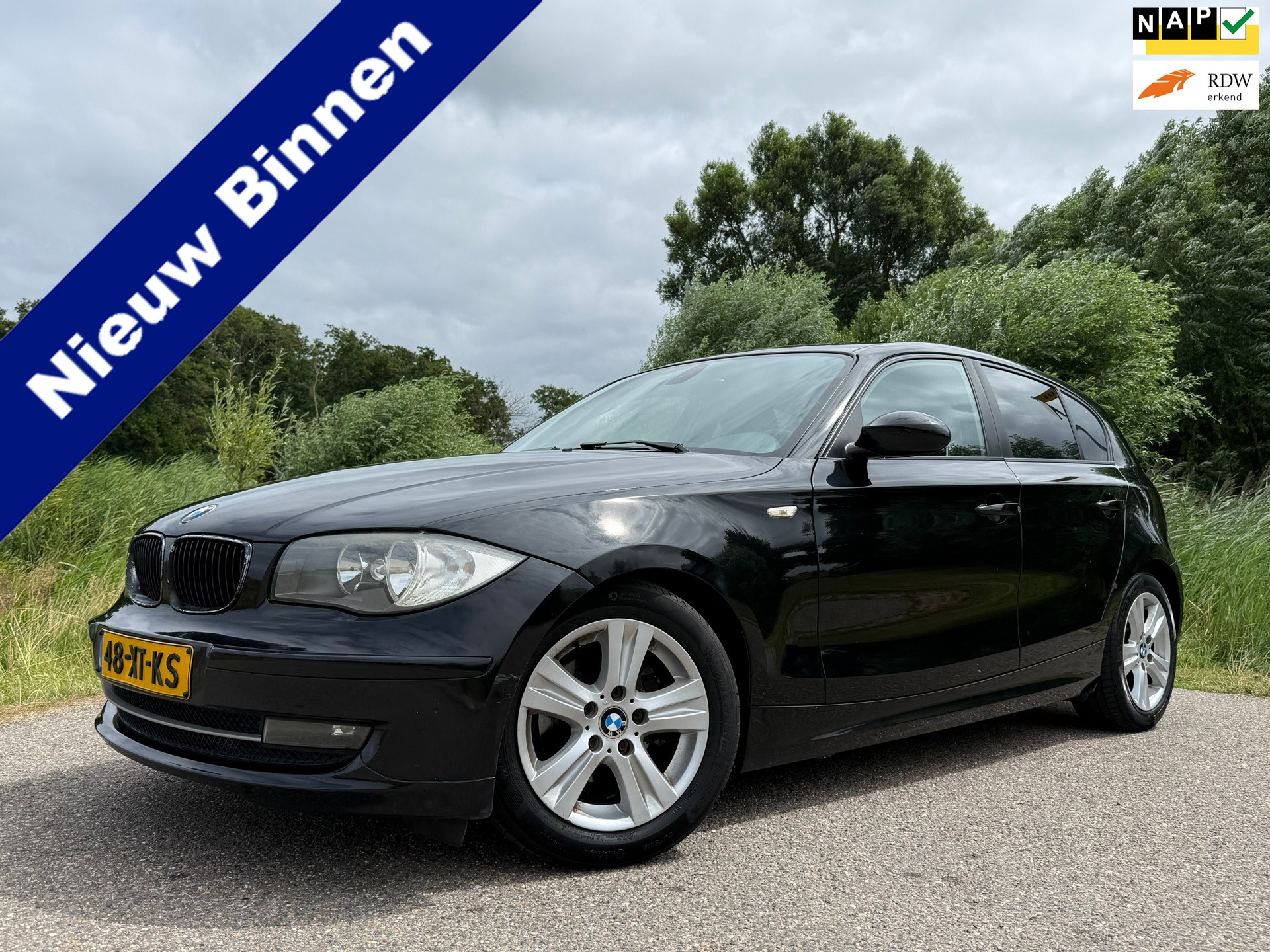 BMW 1er Reihe 116i Business Line 5DRS Airco Nieuwe Ketting  116PK Goed Onderhouden 2007 - voorkant