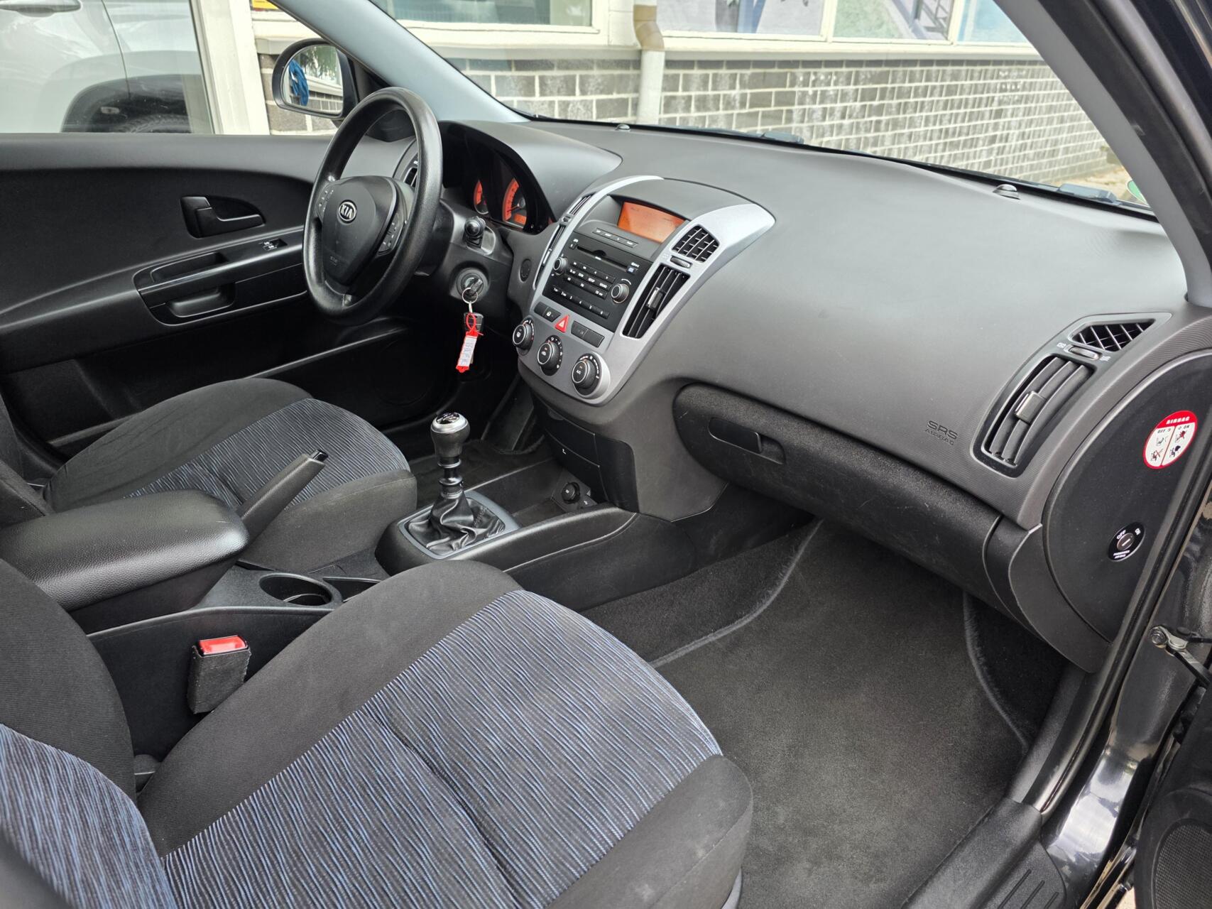 Foto van Kia Cee D