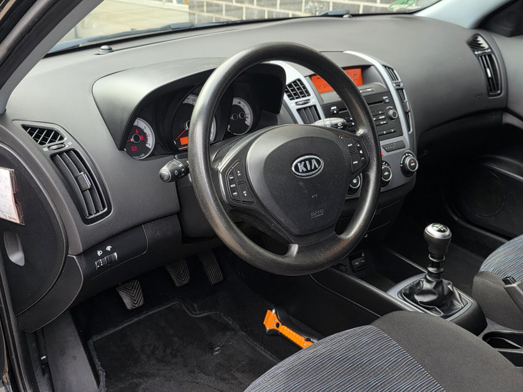 Foto van Kia Cee D