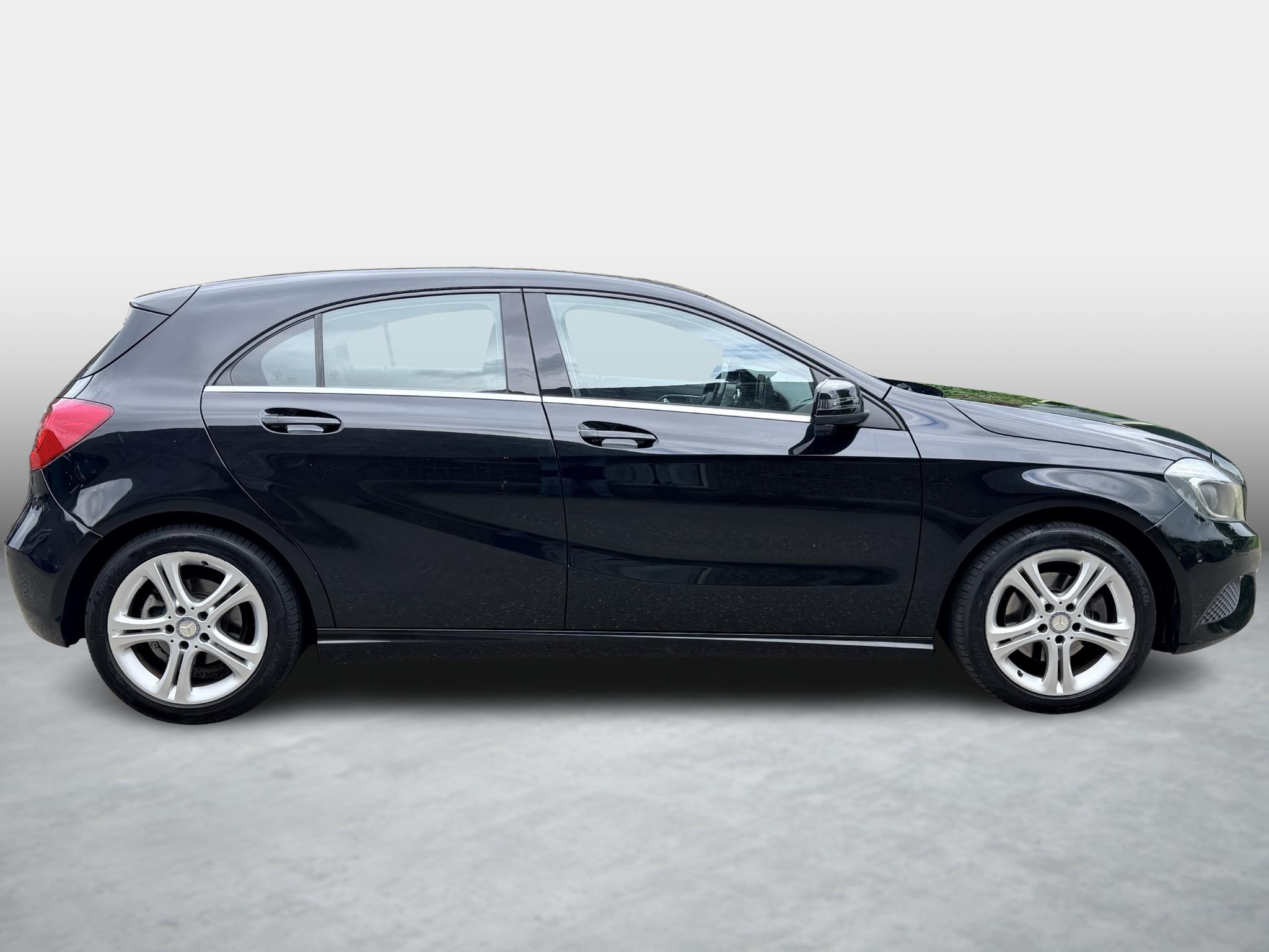 Foto van Mercedes-Benz A 180