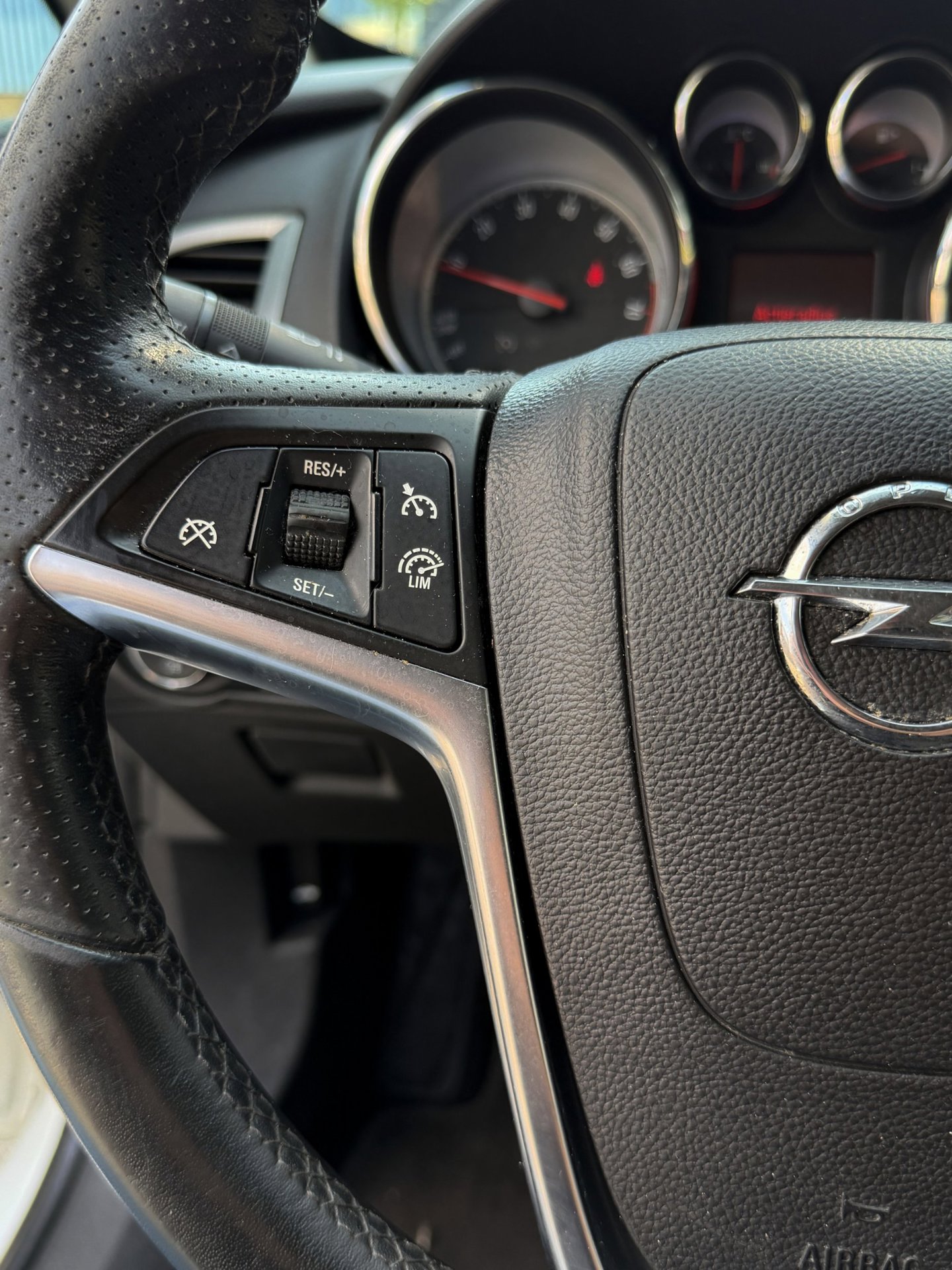 Foto van Opel Astra GTC