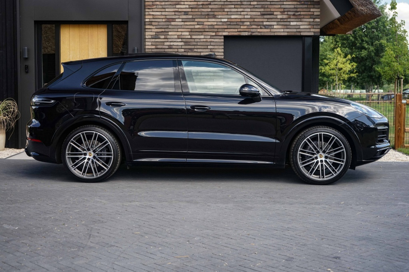 Foto van Porsche Cayenne E-hybrid