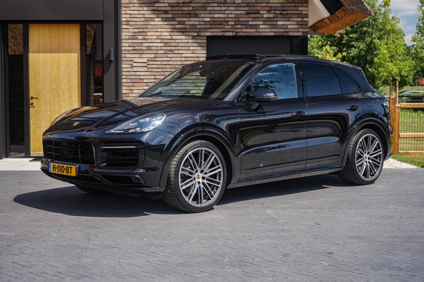 Foto van Porsche Cayenne E-hybrid