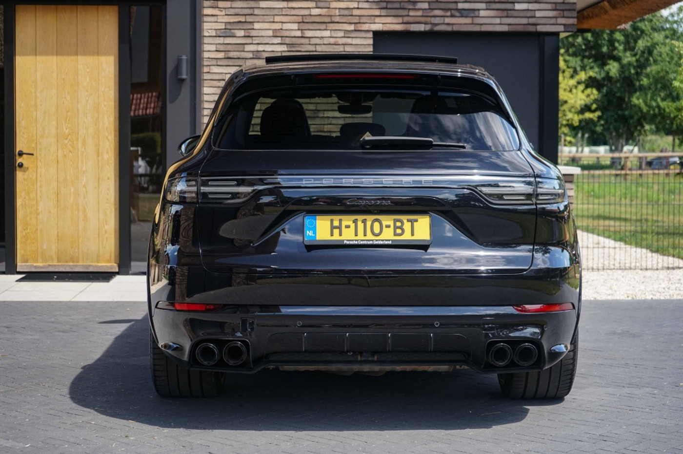 Foto van Porsche Cayenne E-hybrid