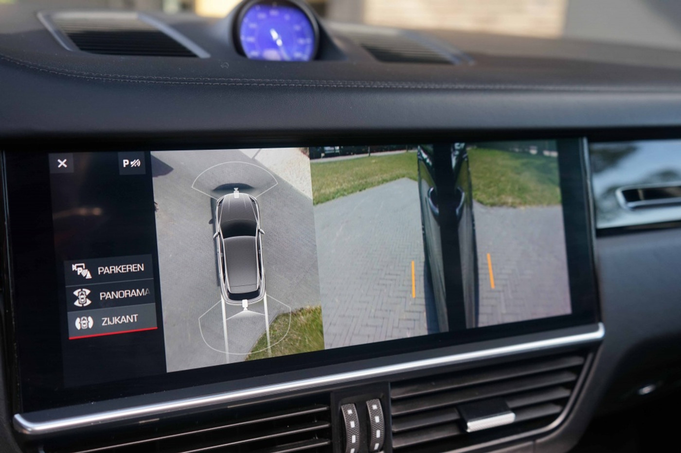 Foto van Porsche Cayenne E-hybrid