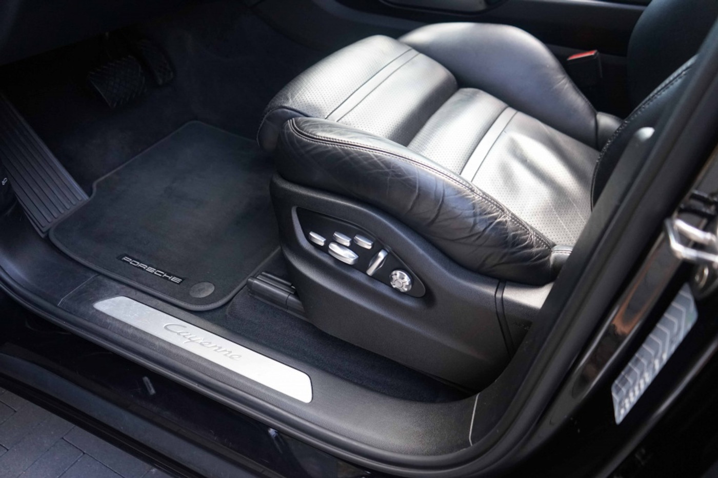 Foto van Porsche Cayenne E-hybrid