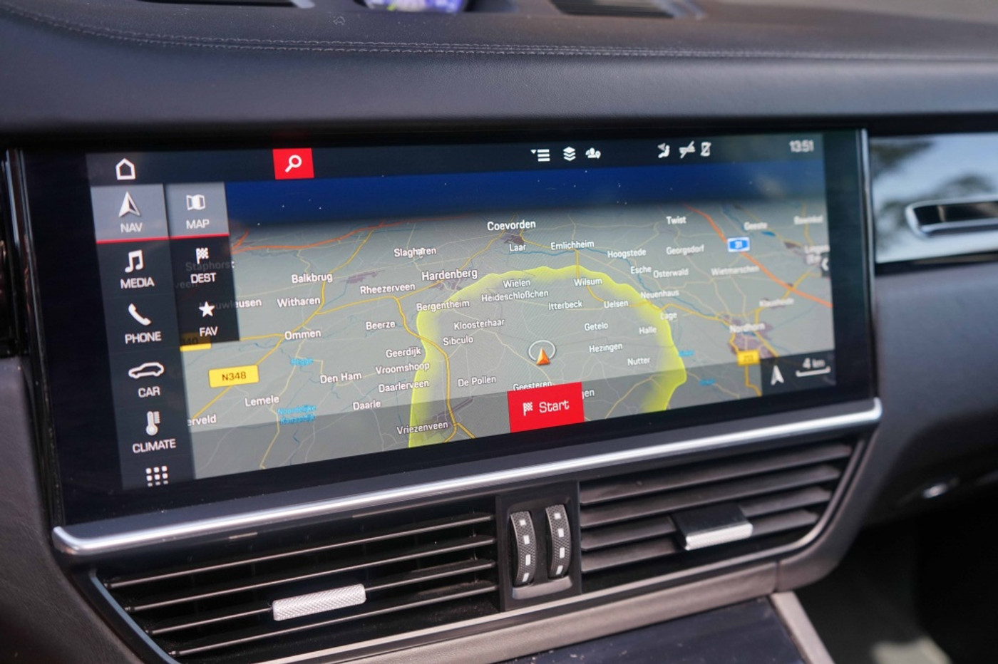 Foto van Porsche Cayenne E-hybrid
