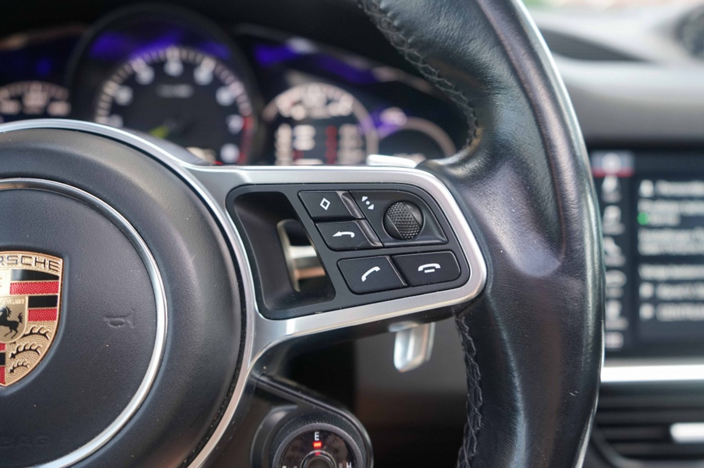 Foto van Porsche Cayenne E-hybrid