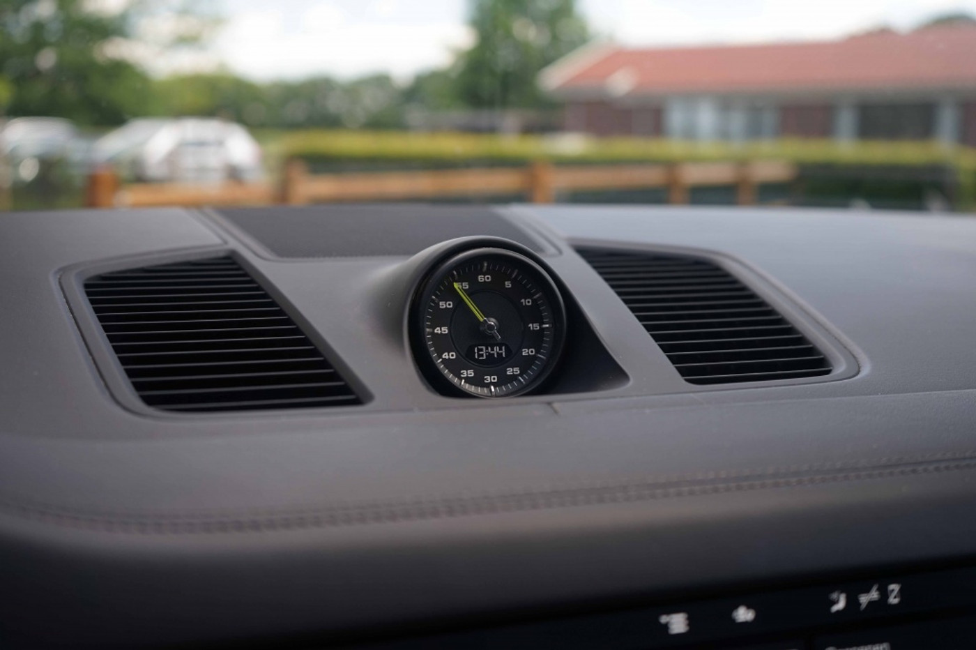 Foto van Porsche Cayenne E-hybrid