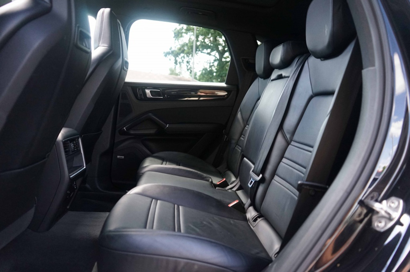 Foto van Porsche Cayenne E-hybrid