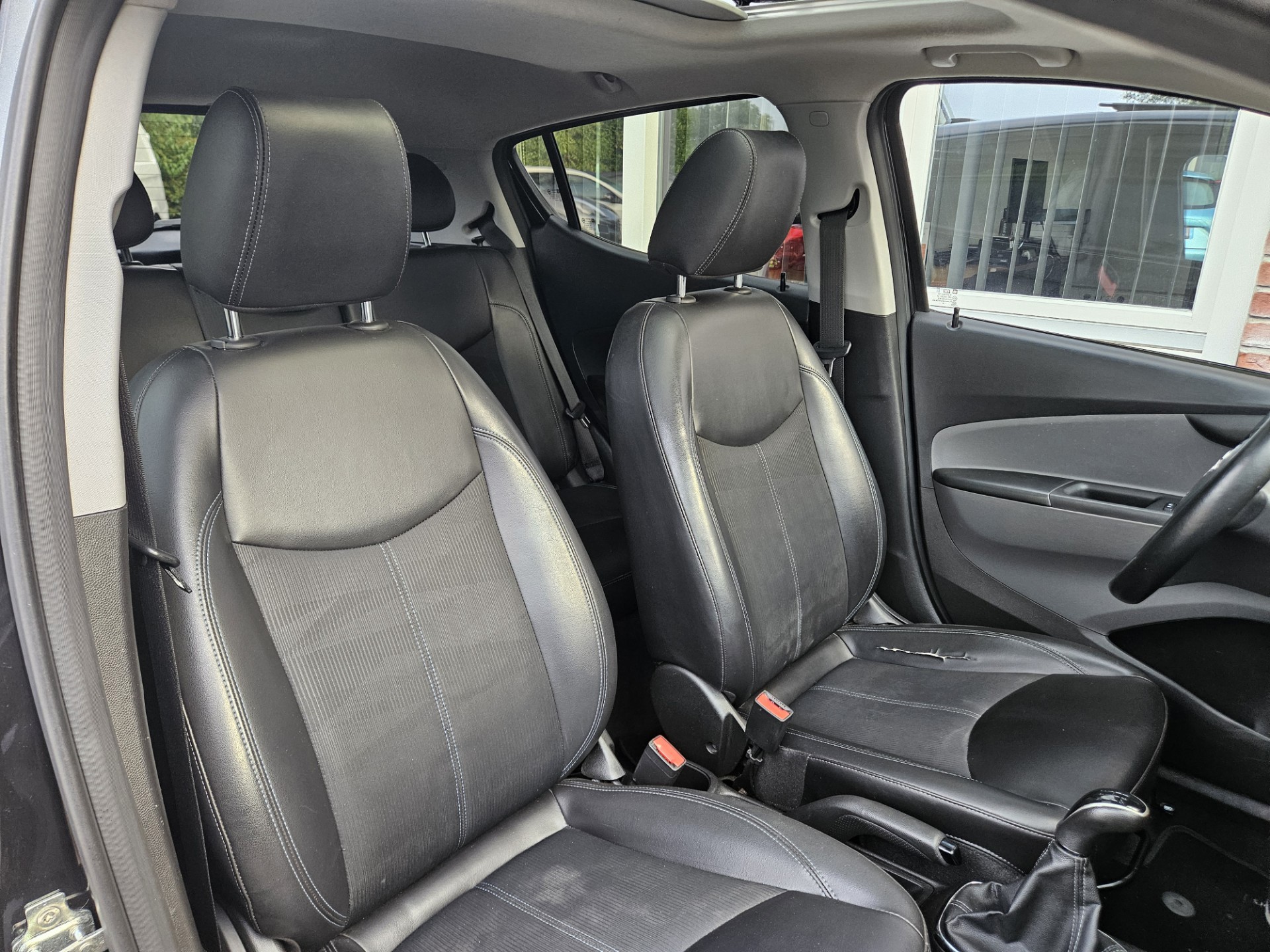 Foto van Opel Karl / Viva