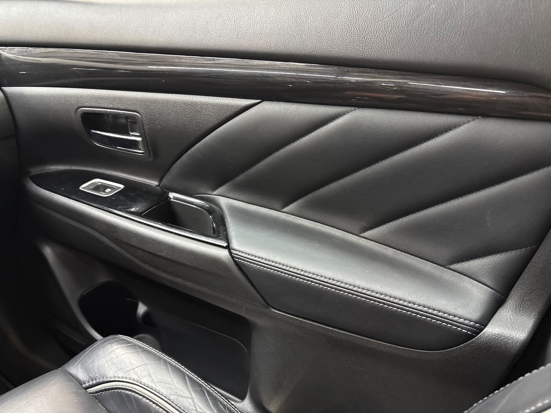 Foto van Mitsubishi Mitsubishi Outlander