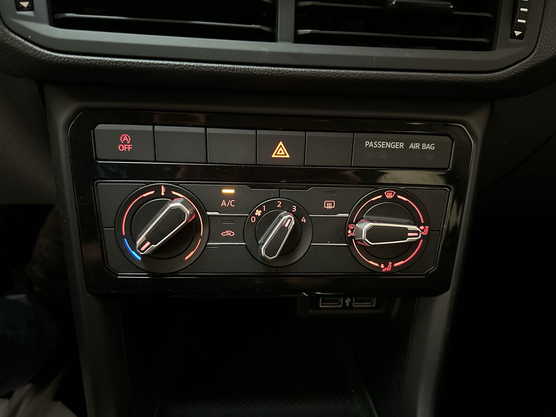 Foto van Volkswagen T-cross