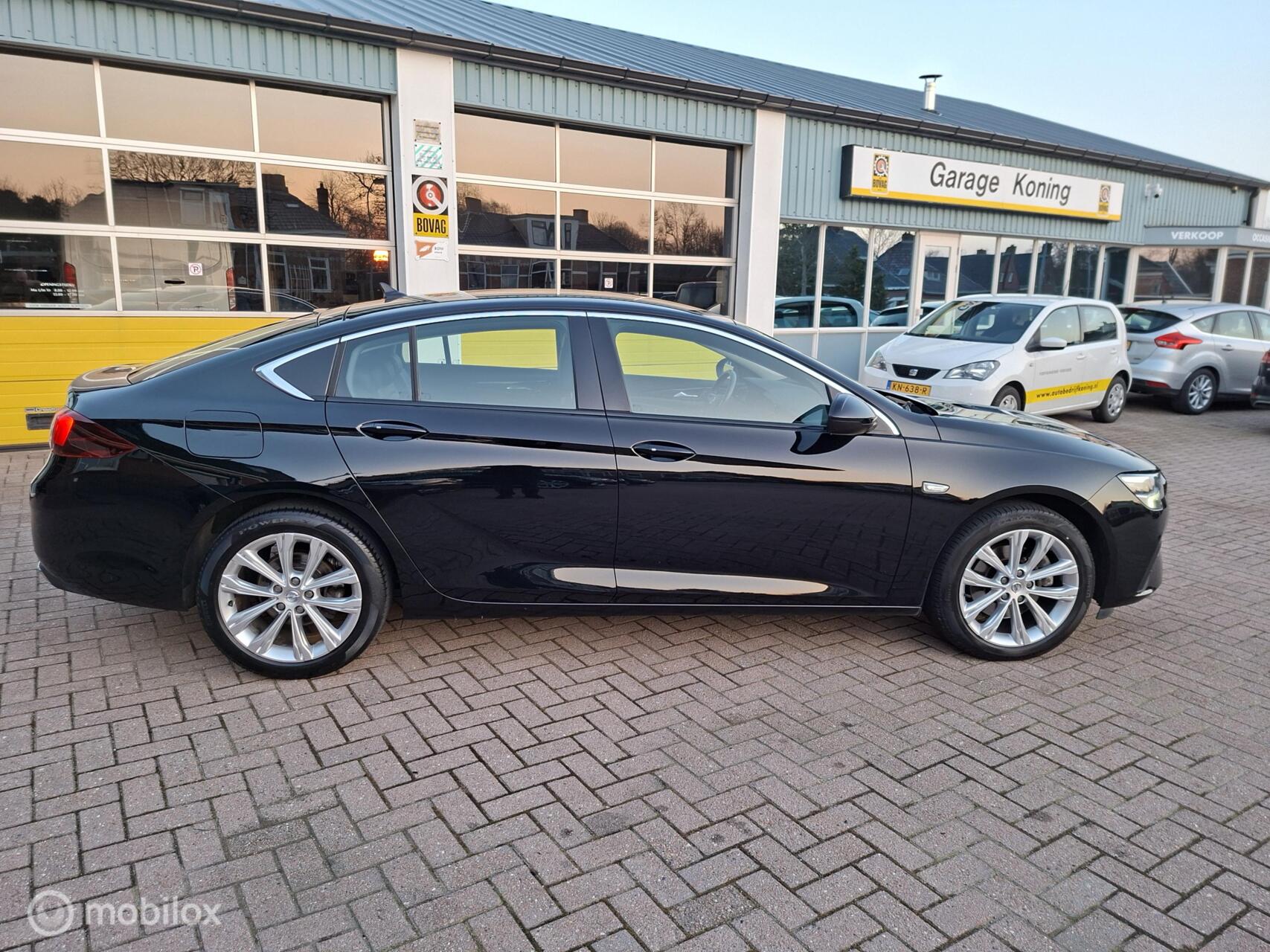 Foto van Opel Insignia Grand Sport