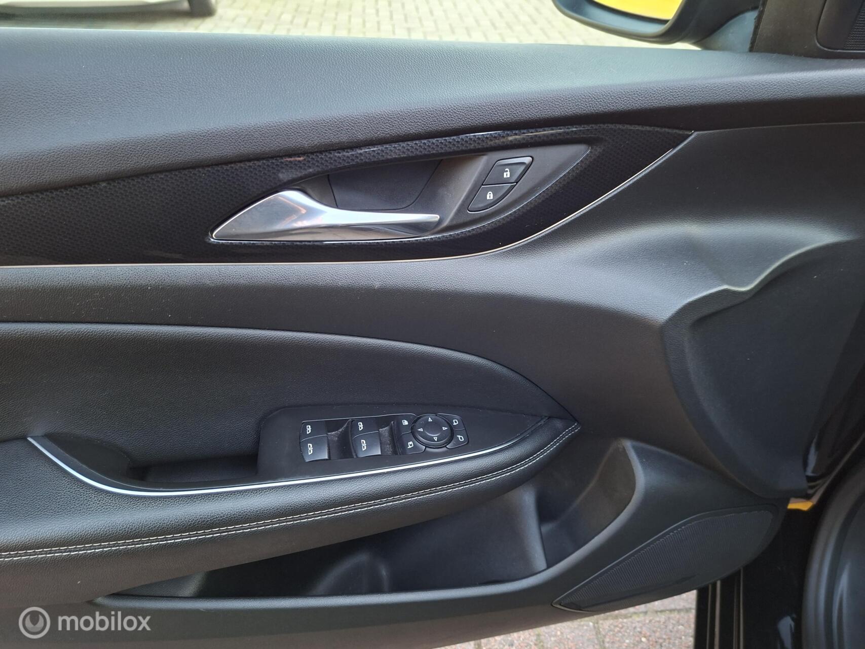 Foto van Opel Insignia Grand Sport