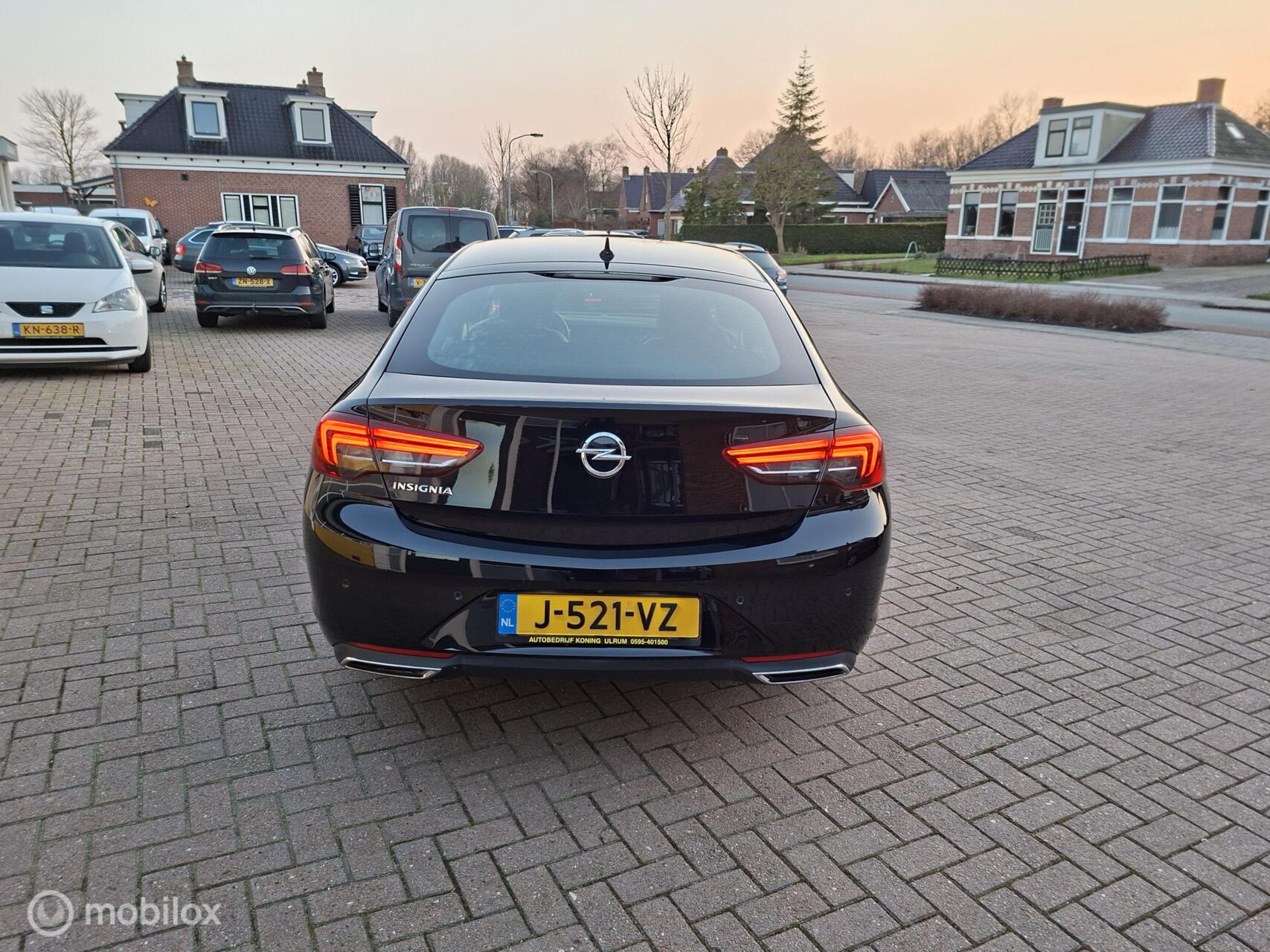 Foto van Opel Insignia Grand Sport