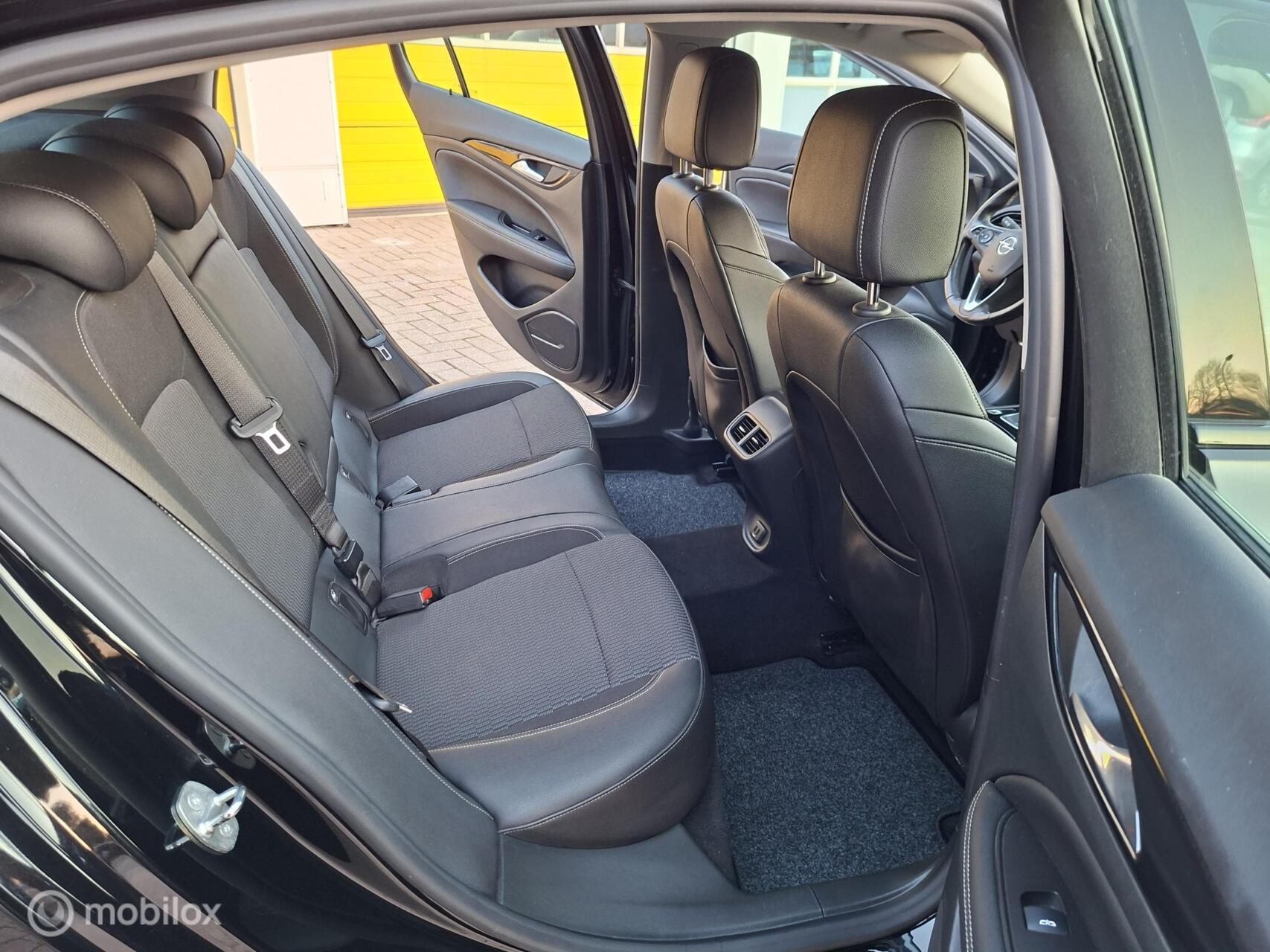 Foto van Opel Insignia Grand Sport